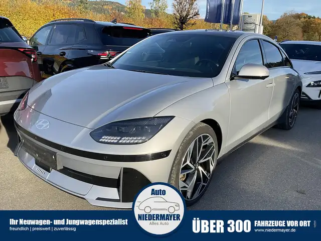Hyundai IONIQ 6 Uniq 77,4 kWh, Pano, 20-Zoll, Matrix, HuD, Side, A
