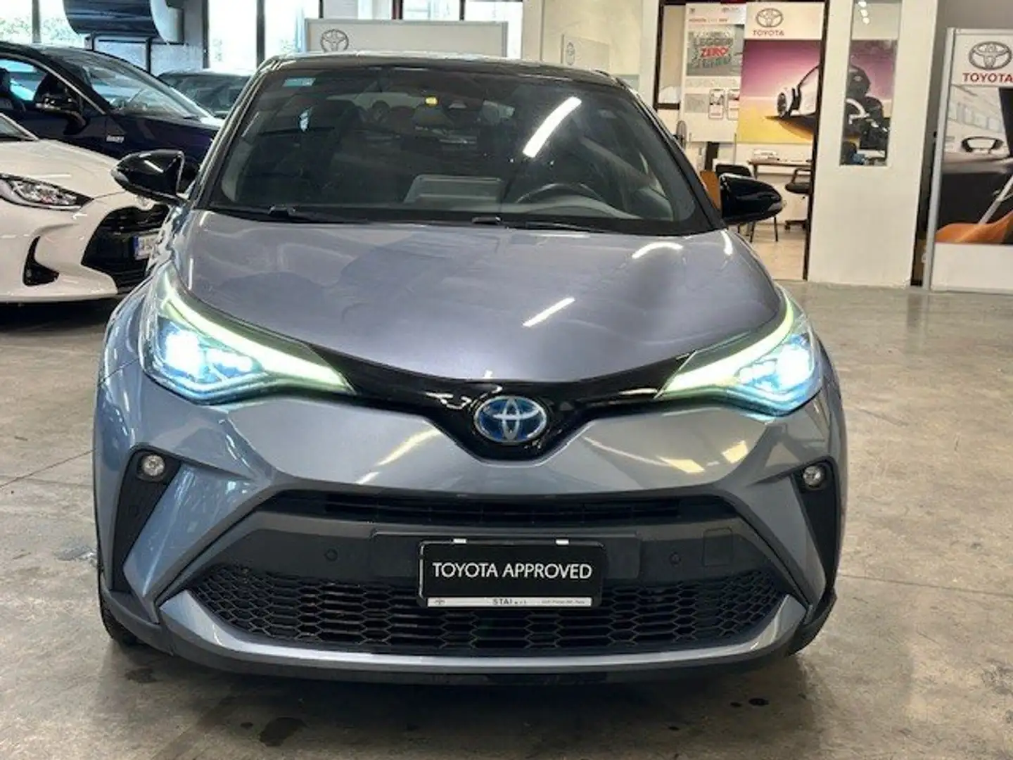 Toyota C-HR C-HR 2.0h More Business e-cvt Gris - 1