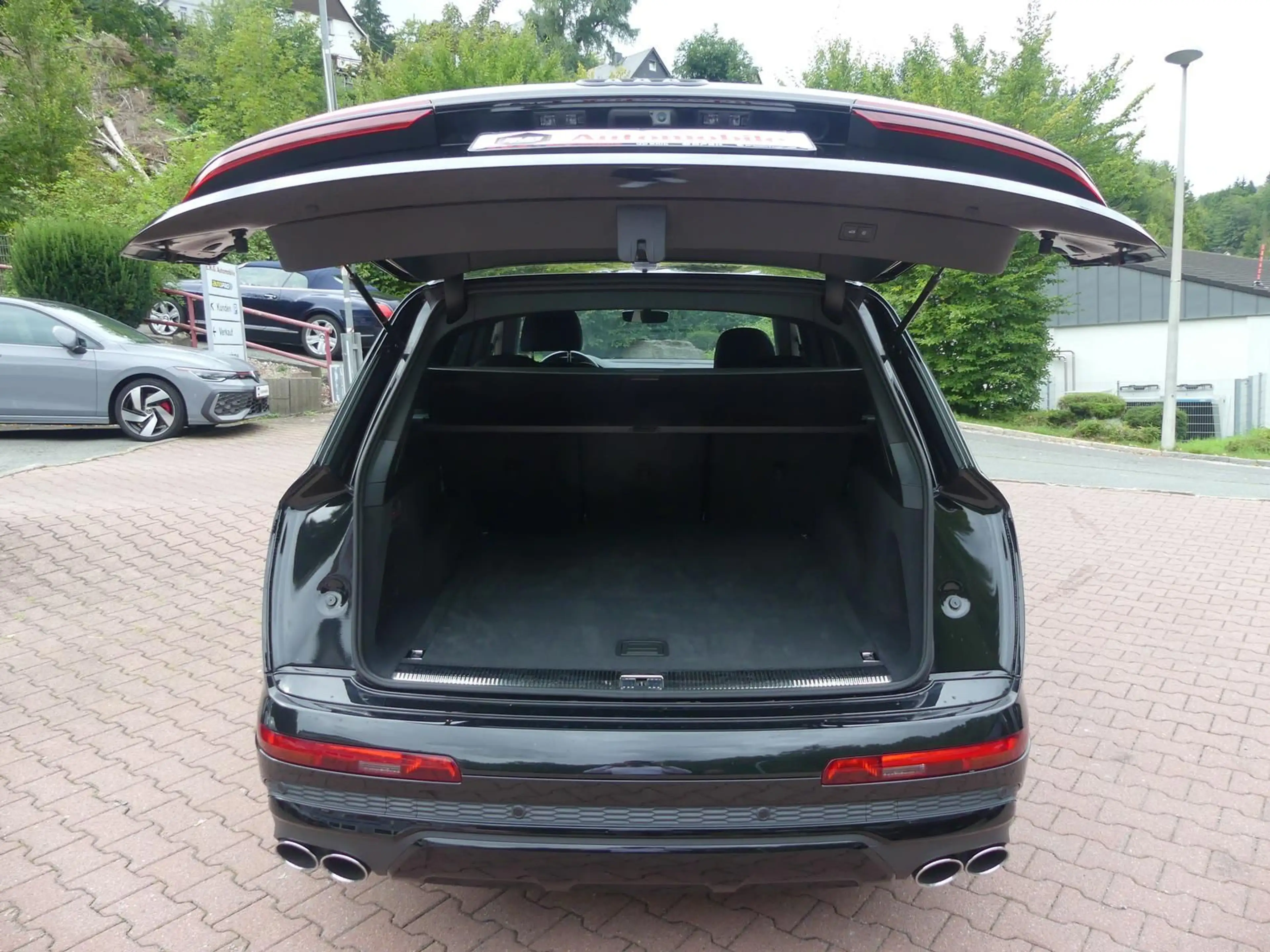 Audi SQ7 4.0 V8 TFSI*ACC*LED*Automatik*SHZ*DAB*Navi — photo 9