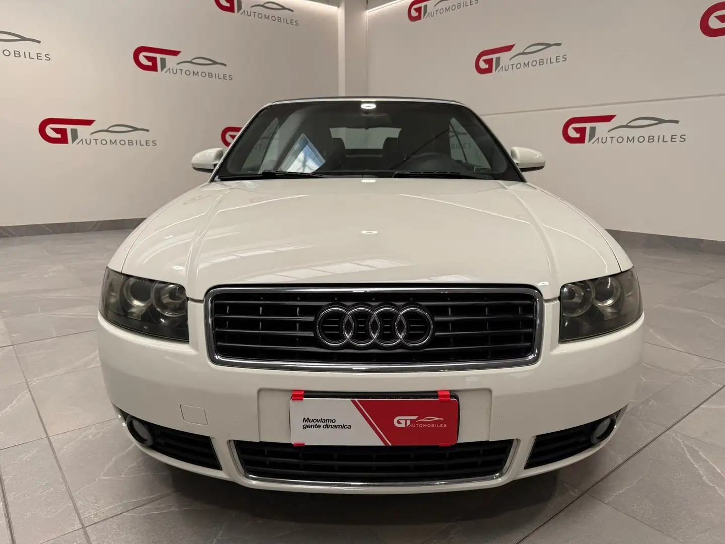 Audi A4 A4 Cabriolet Cabrio 2.5 V6 tdi 163cv Bianco - 2