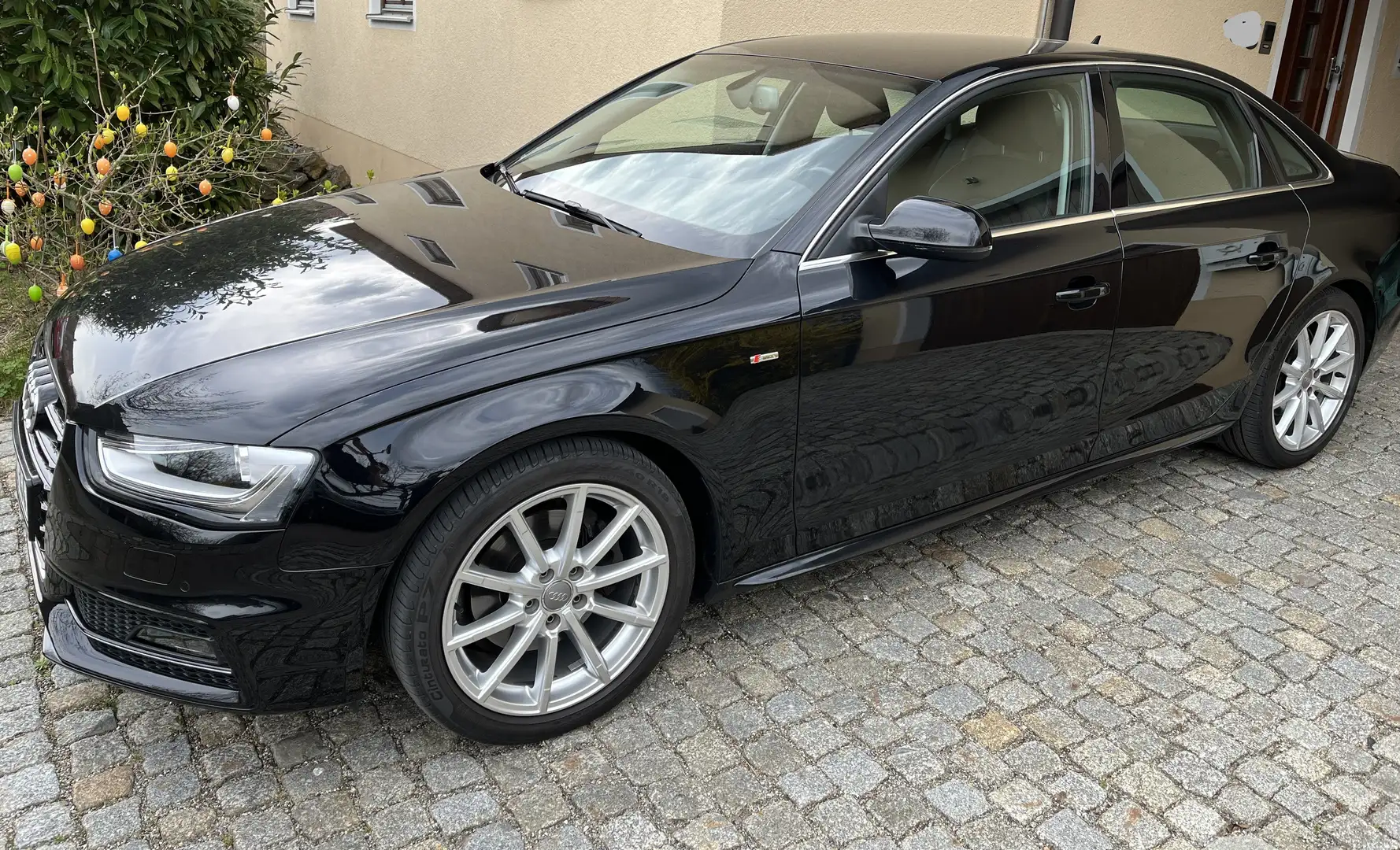 Audi A4 2.0 TDI quattro S Line S tronic Schwarz - 1