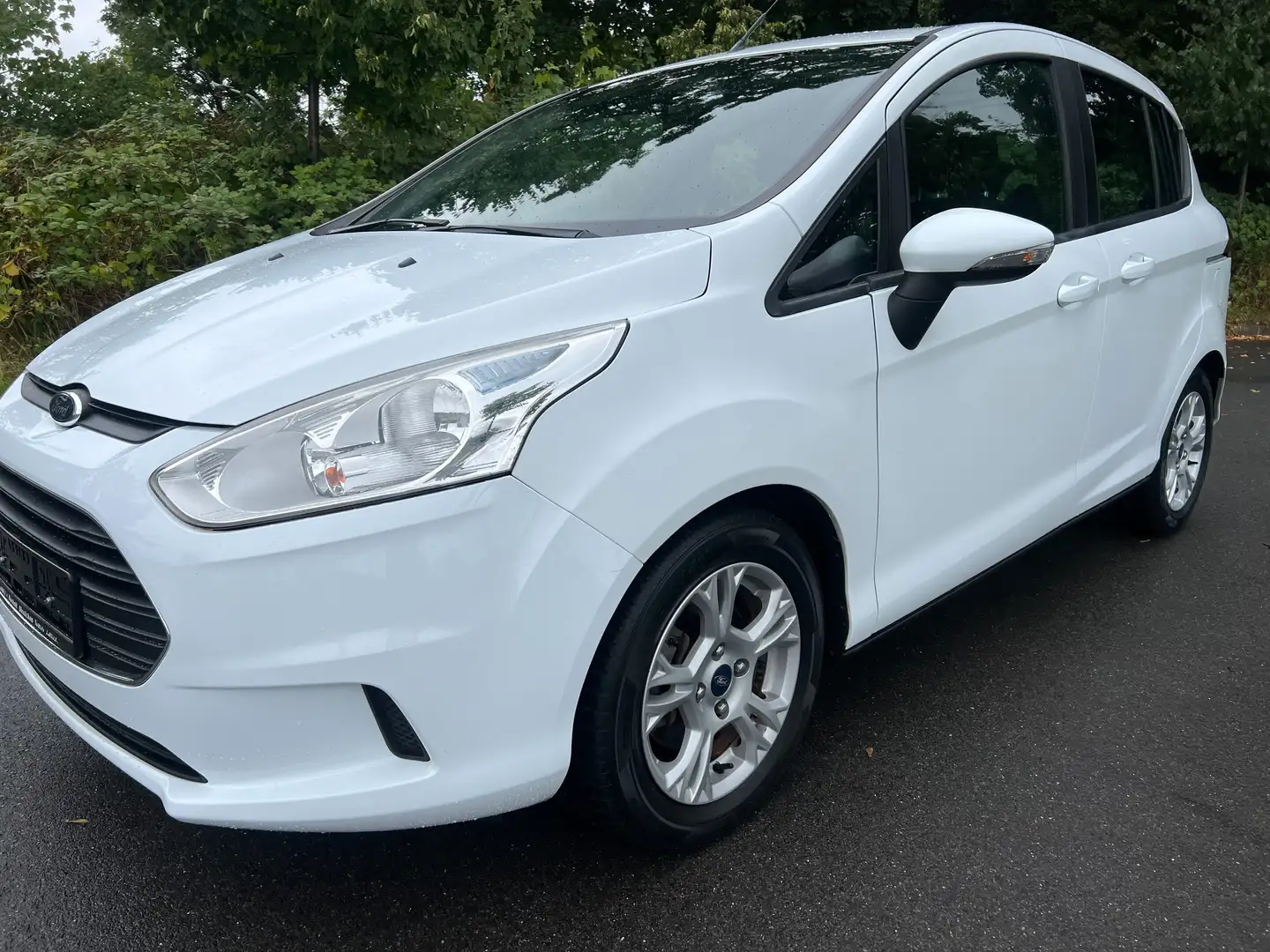 Ford B-Max Sync Edition White - 1