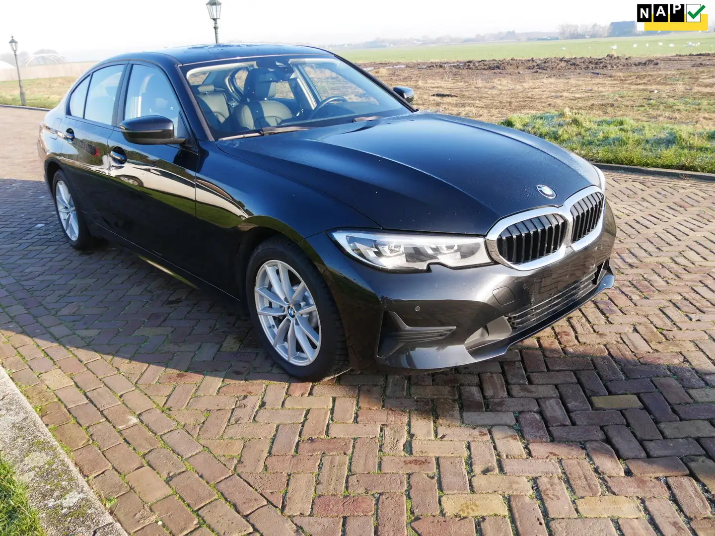 BMW 330 3-serie 330e eDrive Edition LEATHER CLIMA NAVI ** Grijs - 1