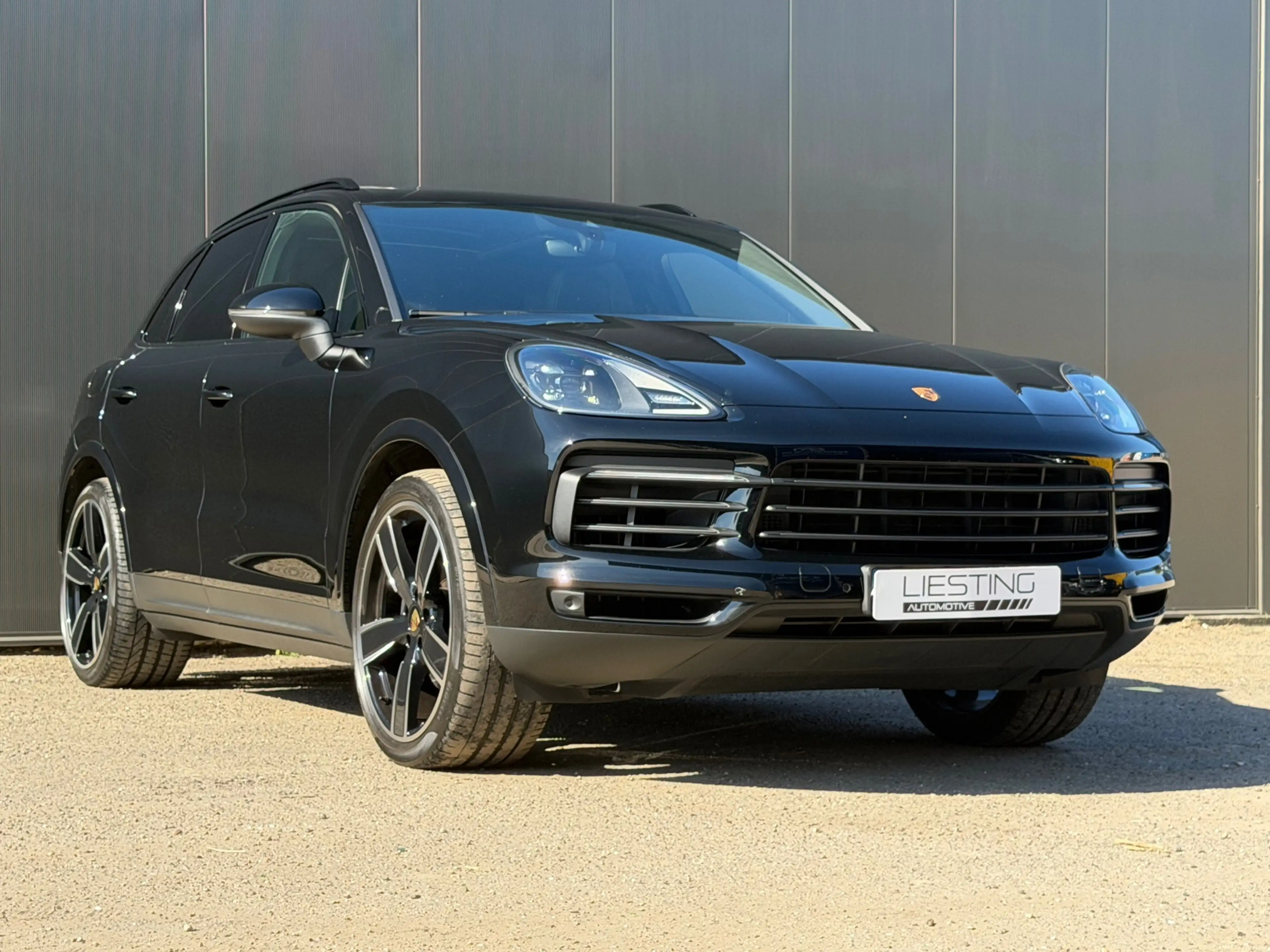 Porsche Cayenne 3.0 E-Hybrid Platinum Edition Pano Trekhaak — photo 10