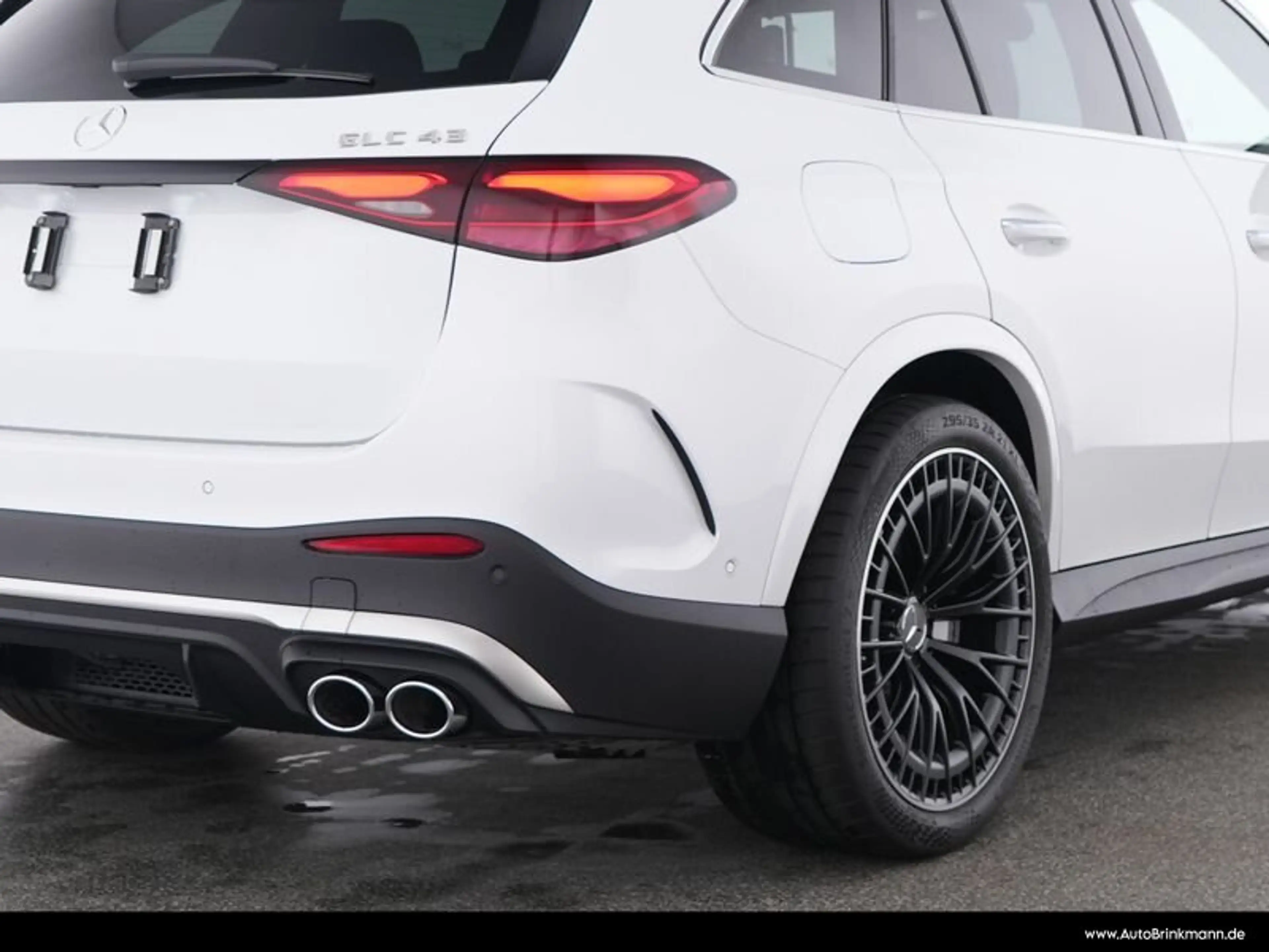 Mercedes-Benz GLC 43 AMG GLC 43 AMG 4M PANO/AHK/21"/DISTRONIC/PERF.SOUND — photo 4