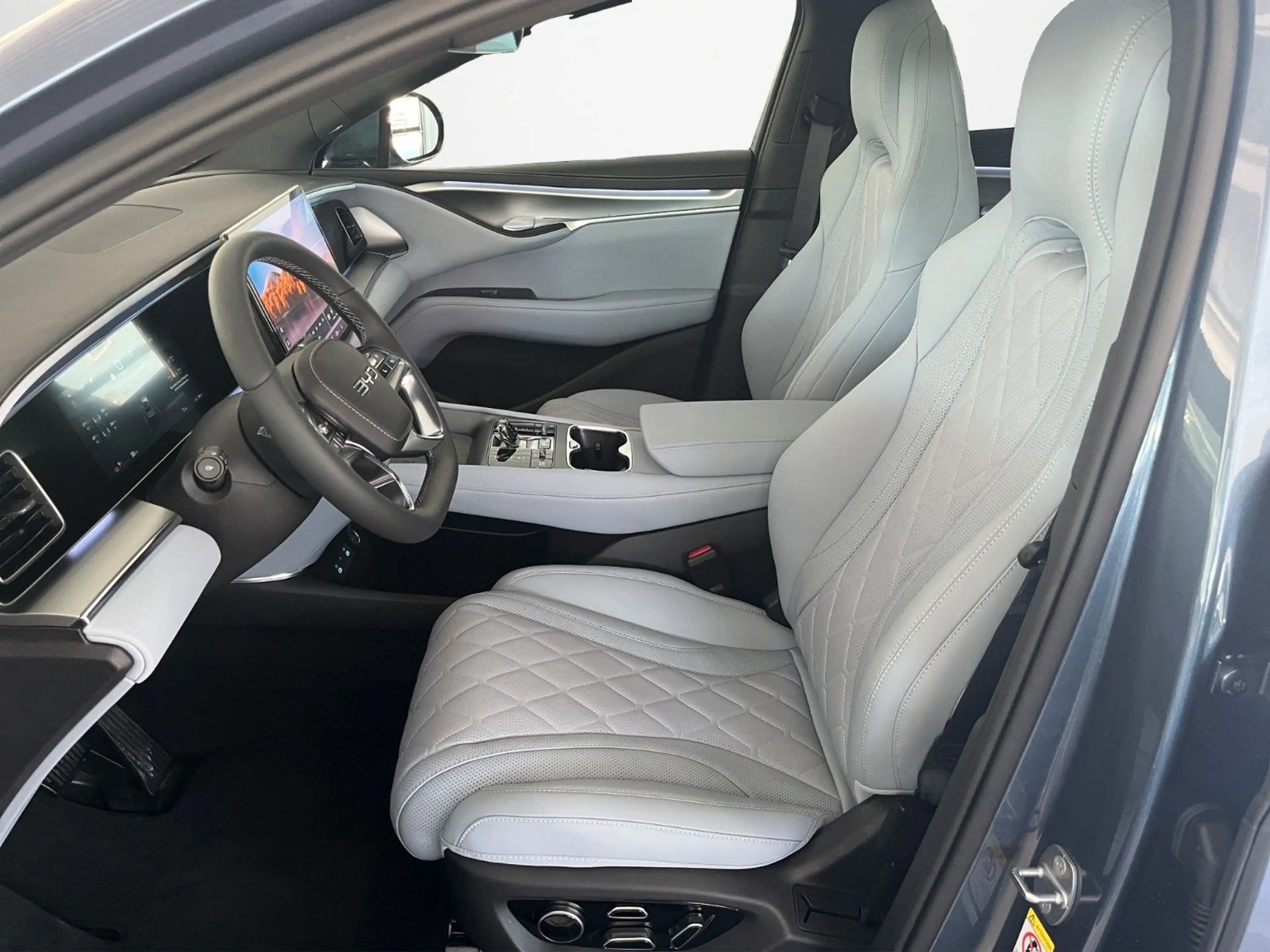 BYD Sealion 7 Excellence AWD /360°/HUD/SHZ/PANO-DA/ — photo 6