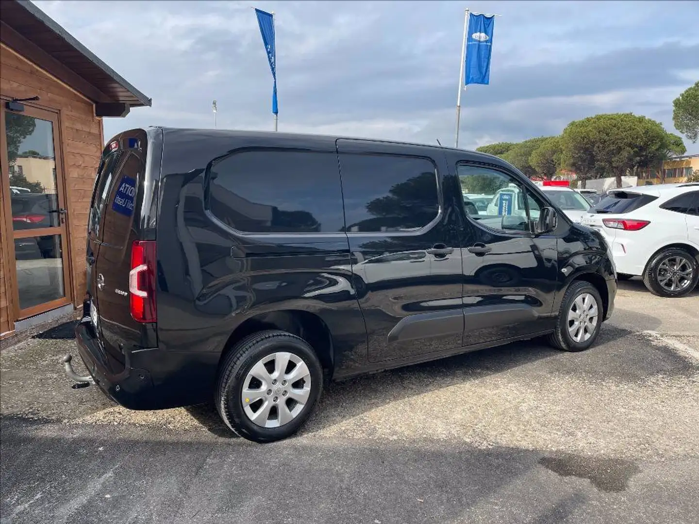 Opel Combo cargo 1.5d 130cv Edition S&S L2H1 mt6 Nero - 2