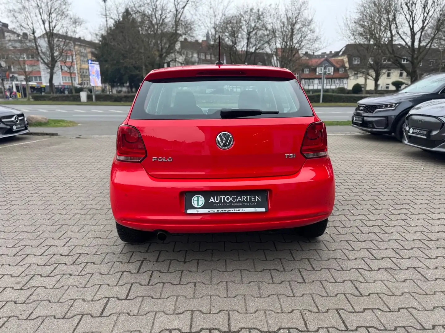 Volkswagen Polo *1.2TSI*Highline*AUTOMAT*SHZ*KLIMA*PDC*TOP Rot - 2