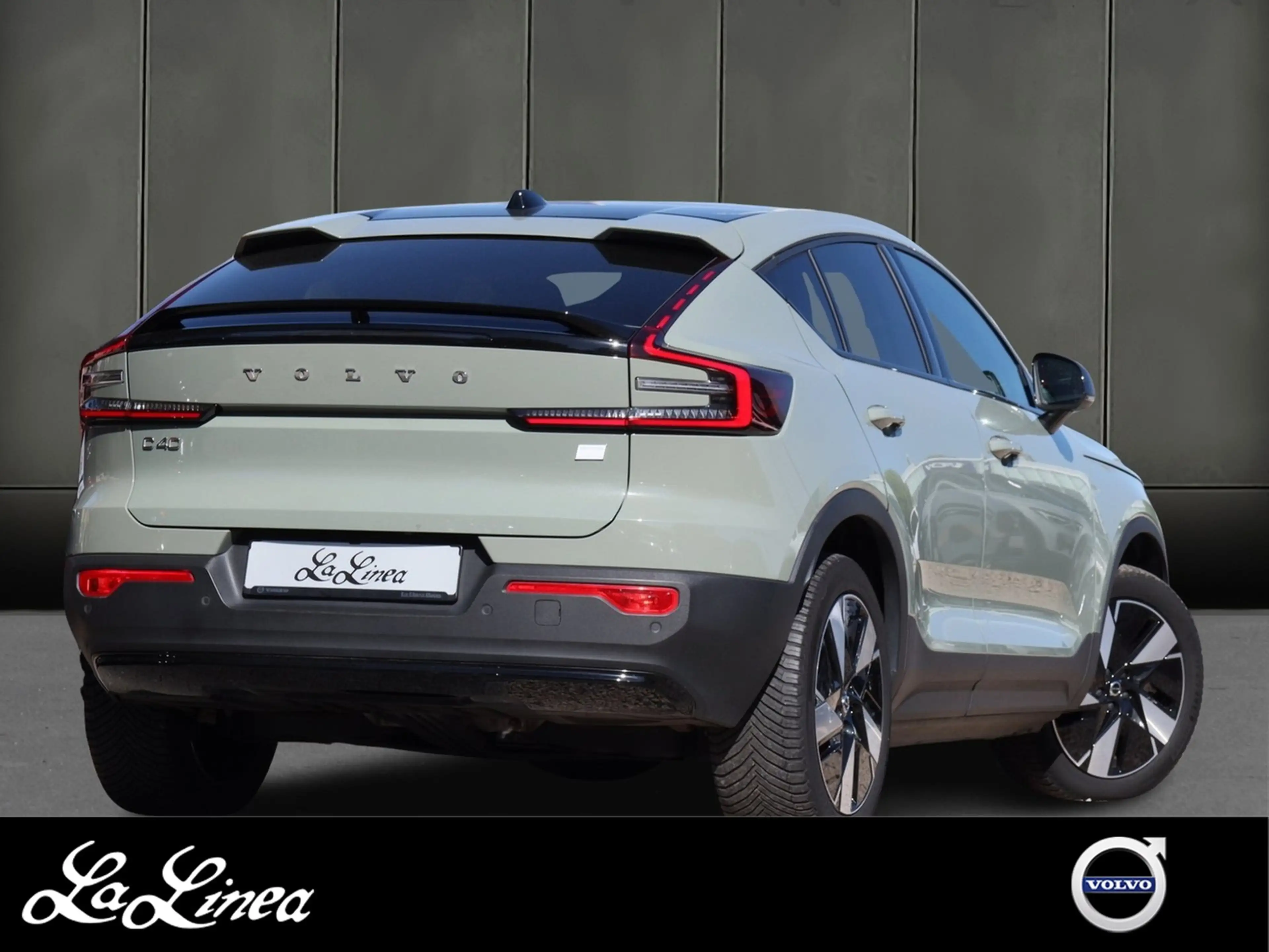 Volvo C40 Single Motor Extended Range Plus Recharge RWD N... — photo 2