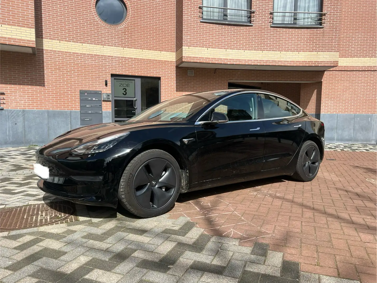 Tesla Model 3 44 kWh Standard Plus Zwart - 1