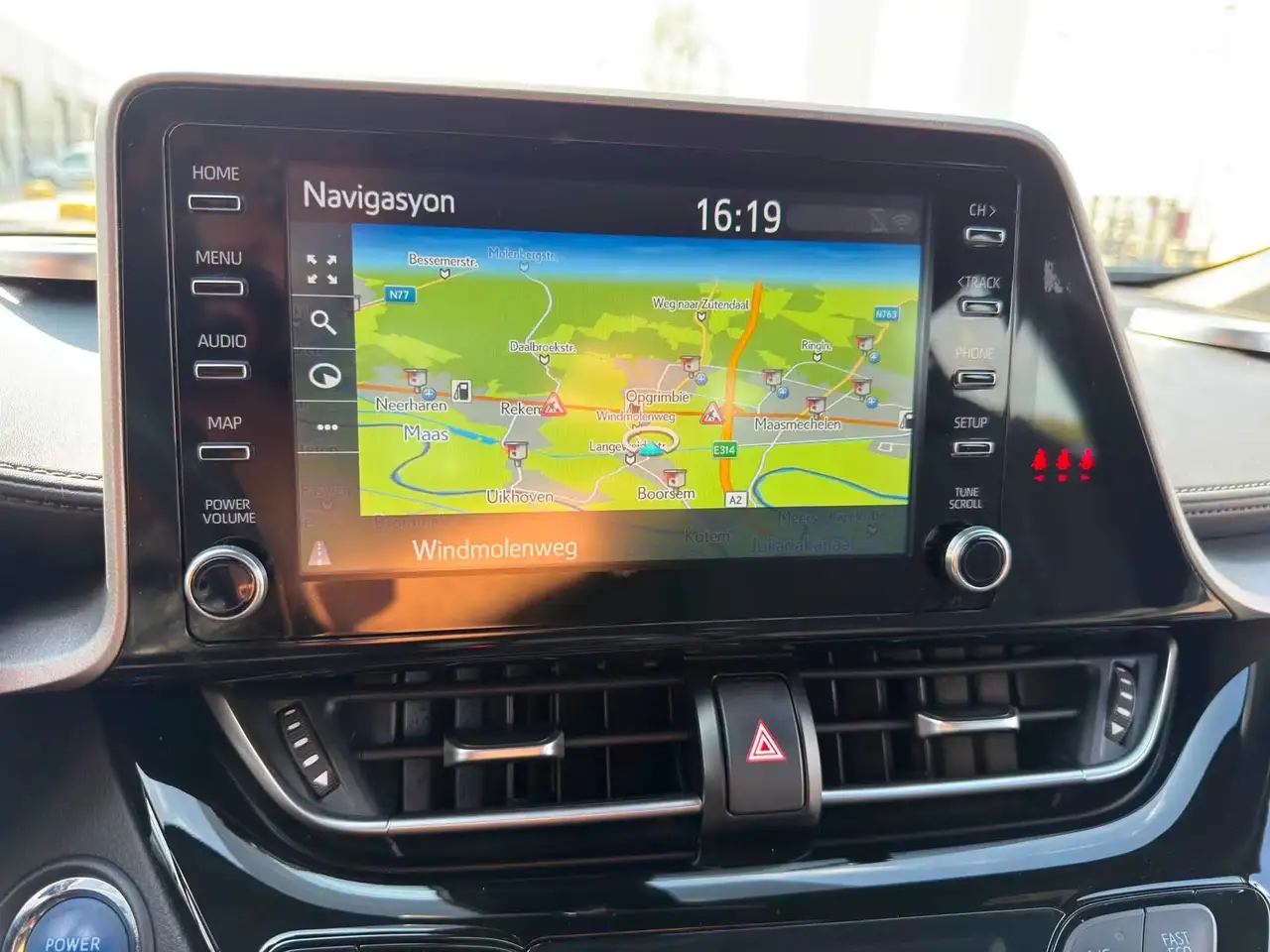 Toyota C-HR 1.8 HYBRID BENZINE – 1STE EIGENAAR – BELGISCHE WAGEN GARANTIE, миниатюра 14
