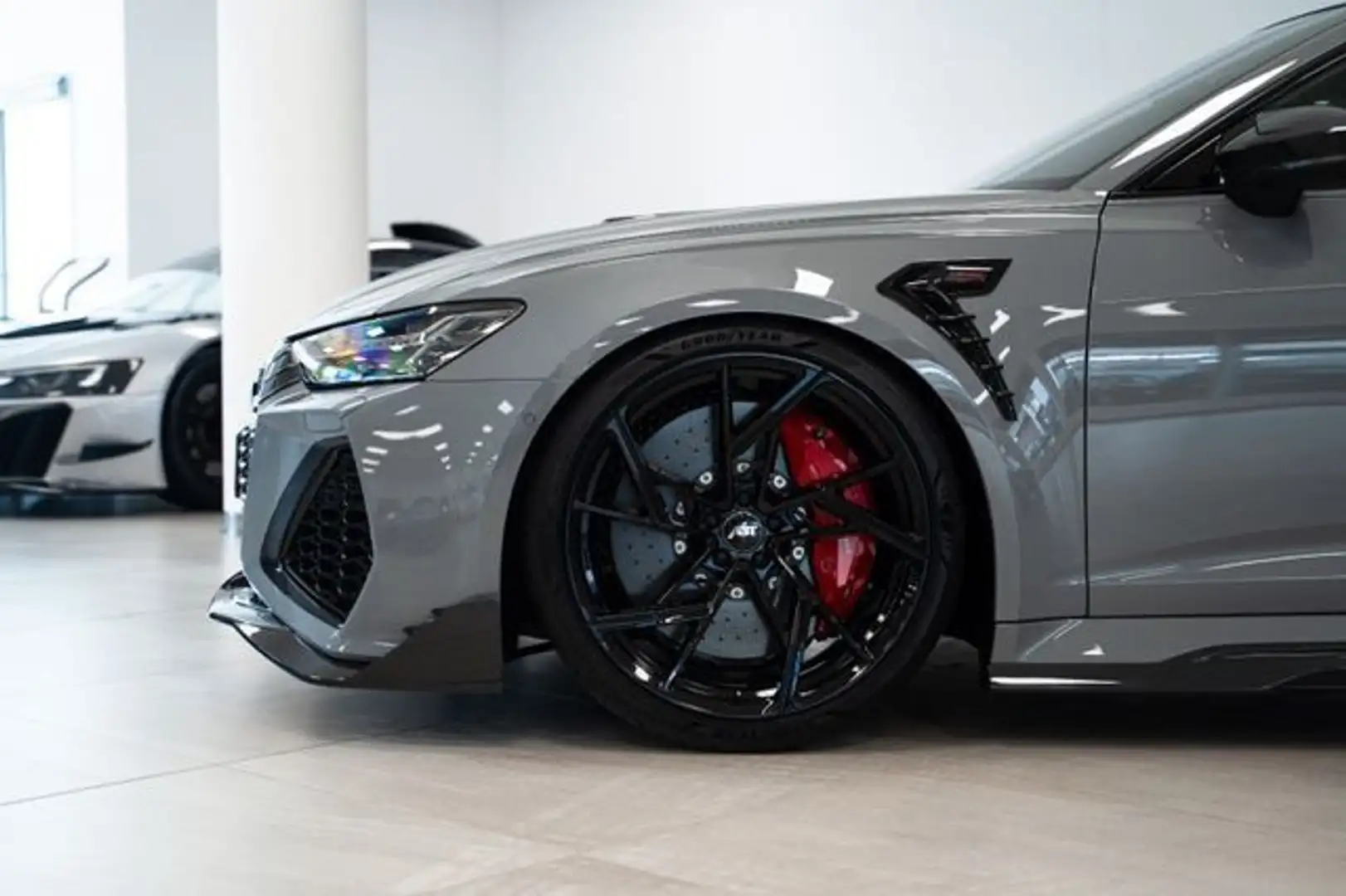 Audi RS6 RS6-LE PERFORMANCE ABT LEGACY EDITION 1 sur 200 760CV Grijs - 2