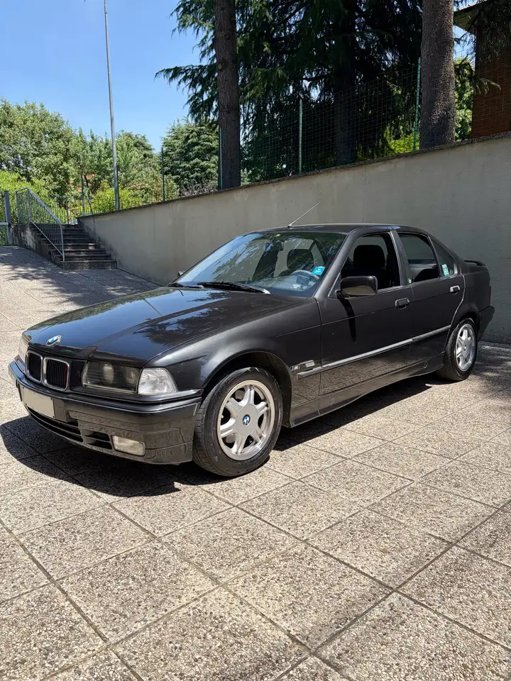 BMW 318i c/abs cat., foto 1