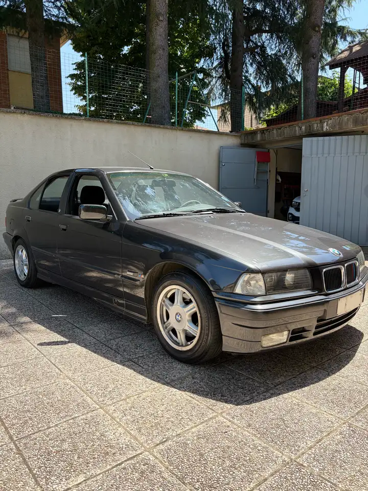 BMW 318i c/abs cat., foto 2