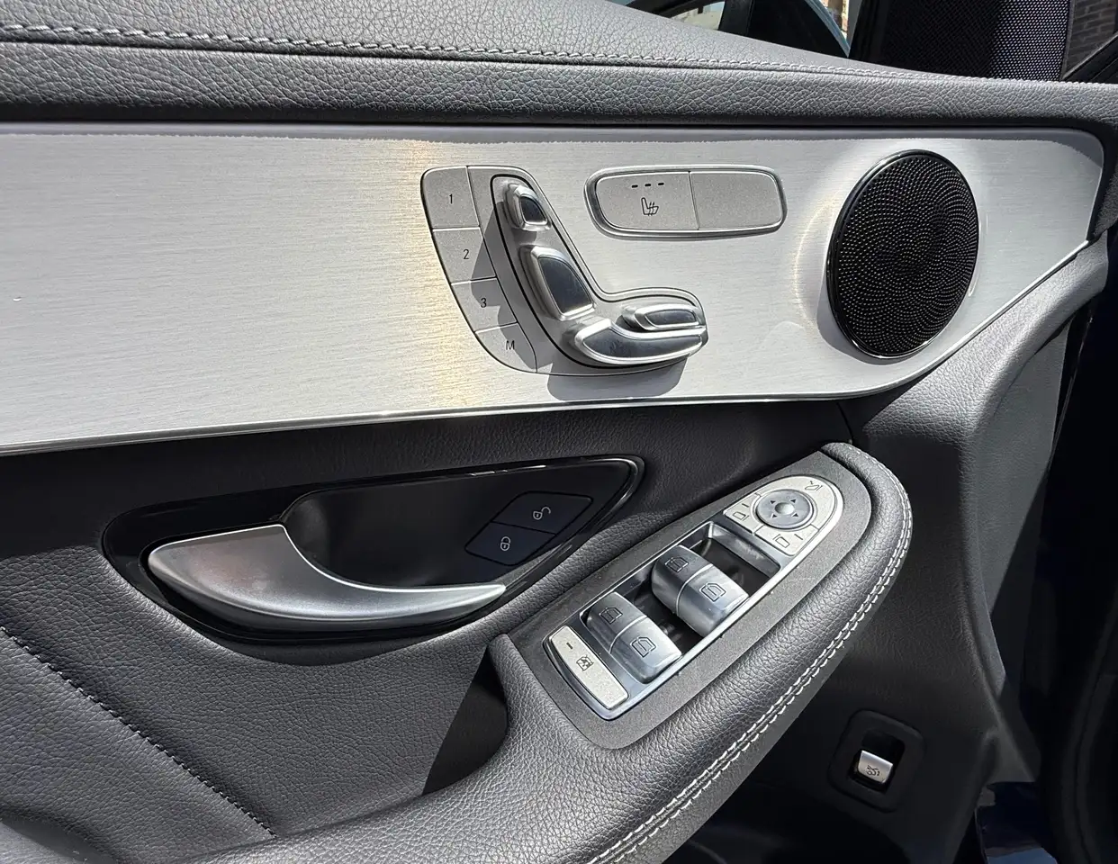 Mercedes-Benz GLC d AMG 4MATIC 360° I Pano I CarPlay I Cuir, миниатюра 21