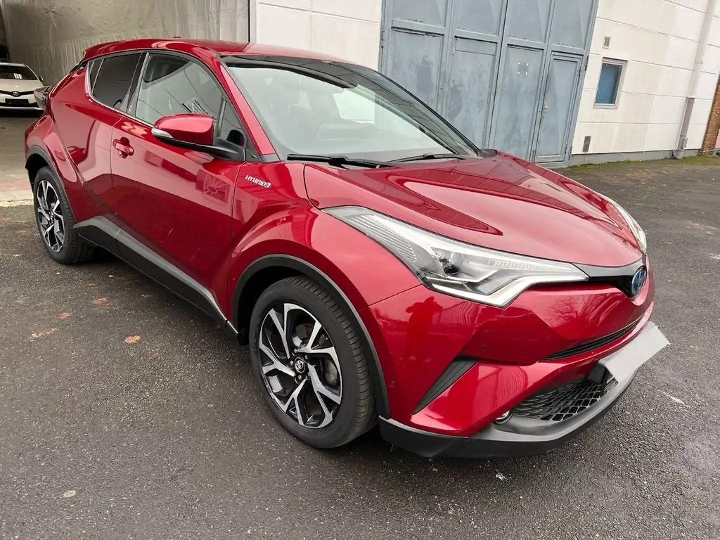 Toyota C-HR 1.2T 2WD Dynamic Rouge - 1