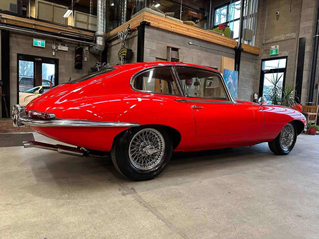 Jaguar E-Type photo Jaguar E-Type