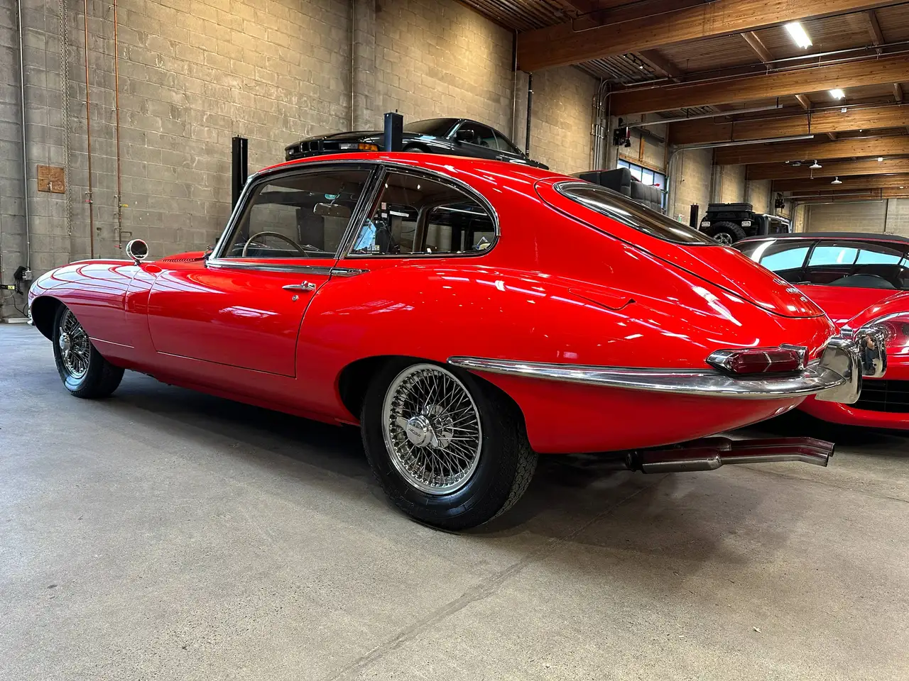 Jaguar E-Type photo Jaguar E-Type