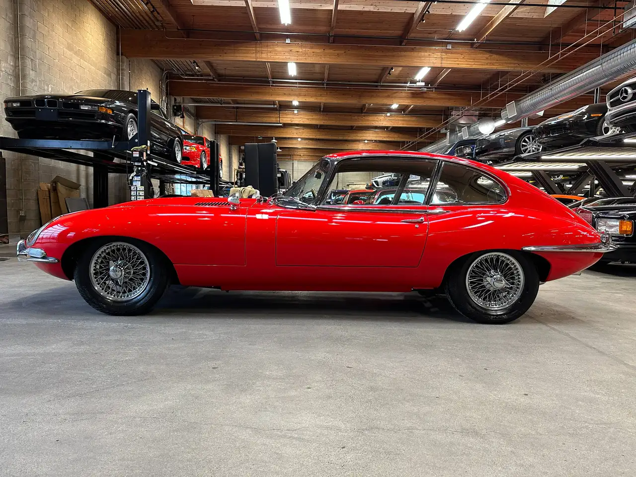 Jaguar E-Type photo Jaguar E-Type