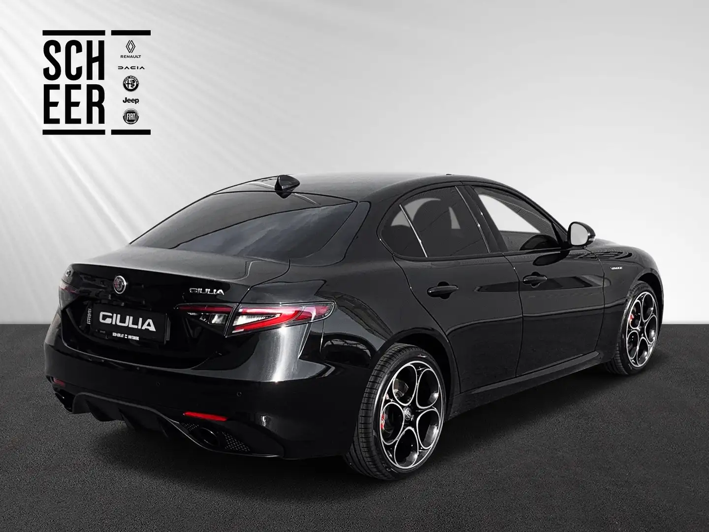 Alfa Romeo Giulia Veloce 2.0 AWD GME 280PS AWD Schwarz - 2