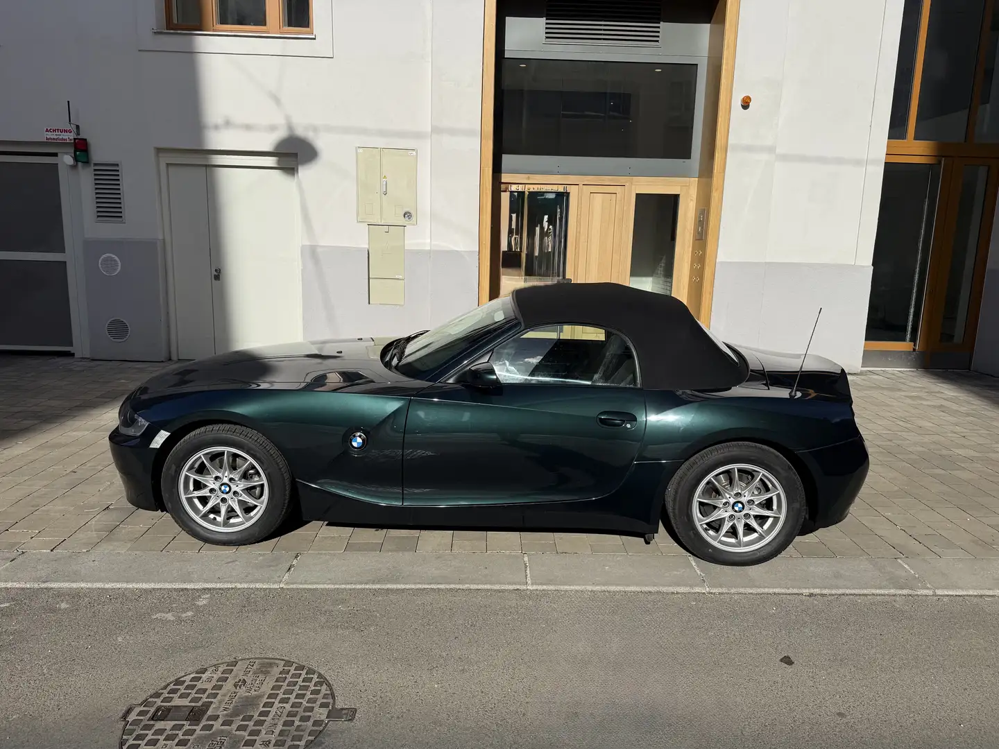 BMW Z4 2,0i Österreich-Paket - 1