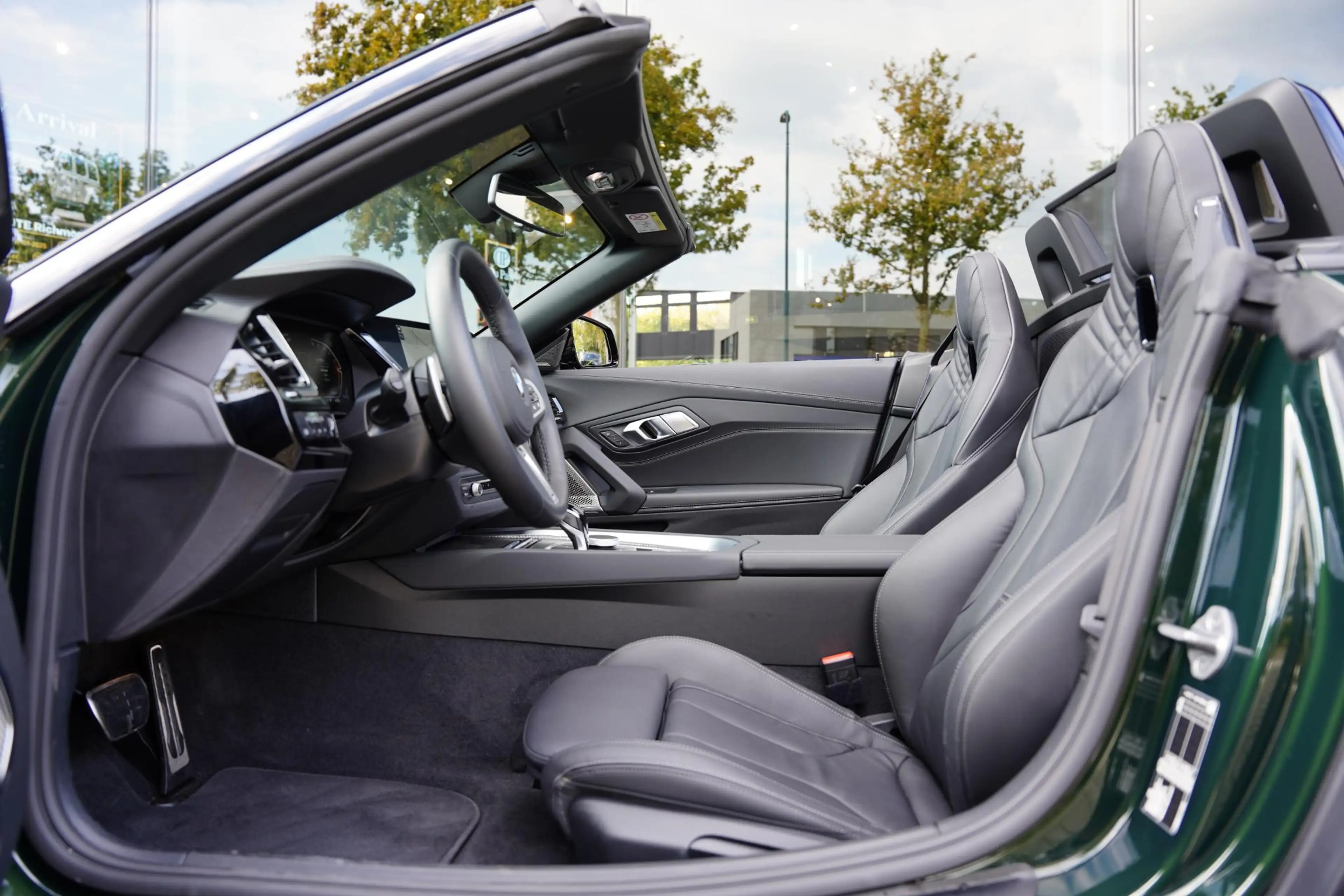 BMW Z4 Roadster sDrive30i / NL_Auto / 1e Eigenaar / Harma — photo 8