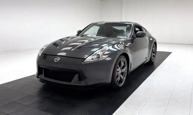 Nissan 370Z 40th Anniversary Coupe