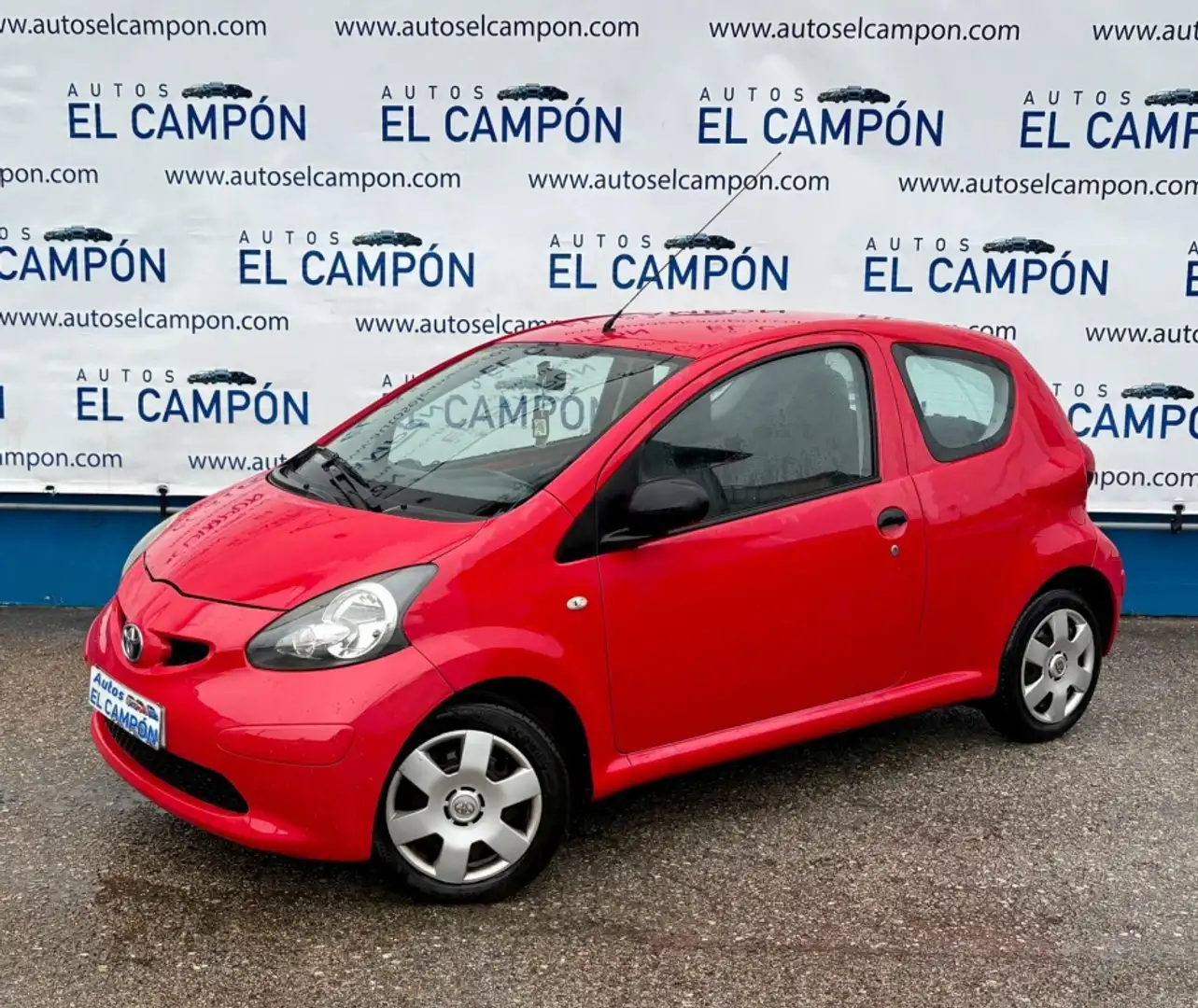 Toyota Aygo 1.0 VVT-i Rot - 1