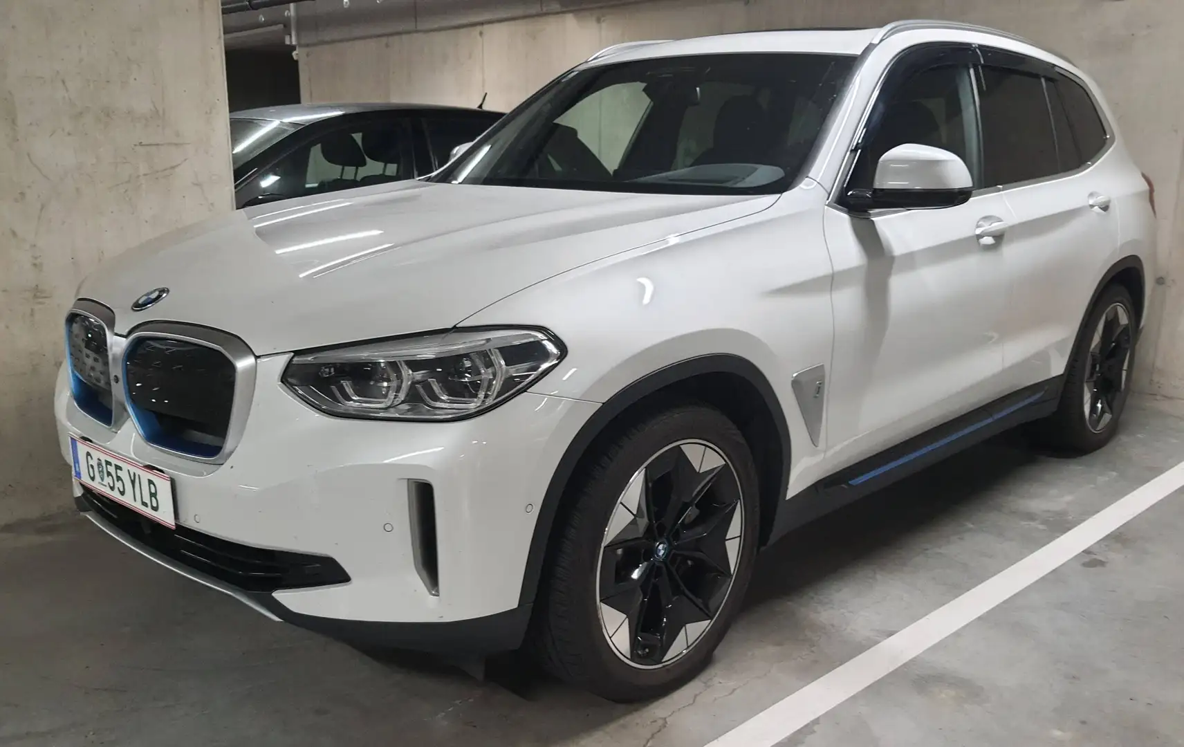 BMW iX3 iX3 Impressive Weiß - 1