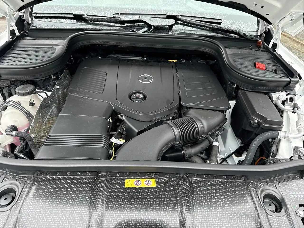 Mercedes-Benz GLE снимка Mercedes-Benz GLE