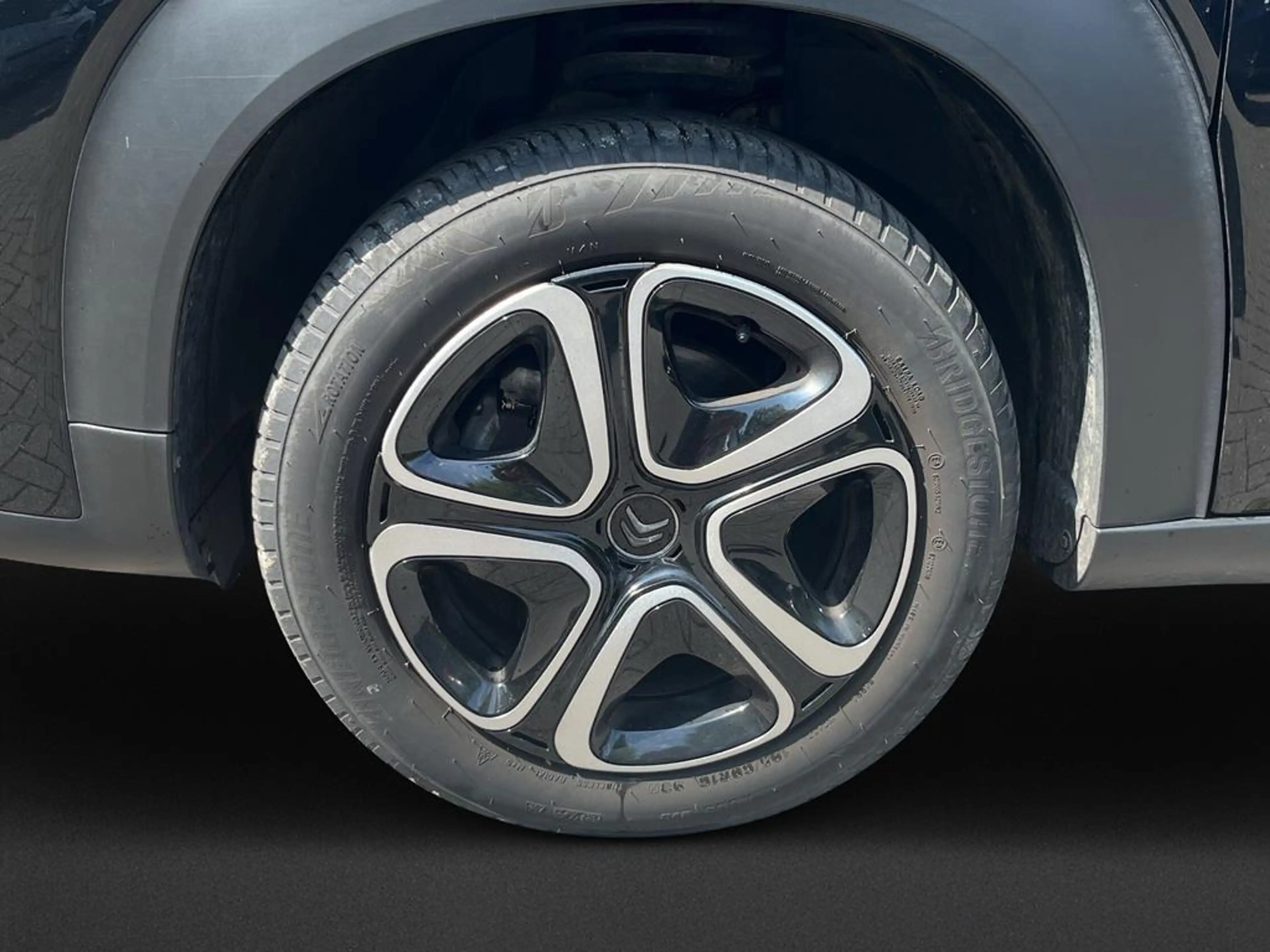 Citroen C3 Aircross PureTech 130 S&S EAT6 Feel Pack — photo 10