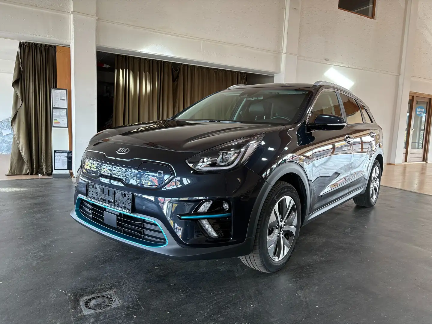 Kia Niro e-Niro Spirit Blau - 1