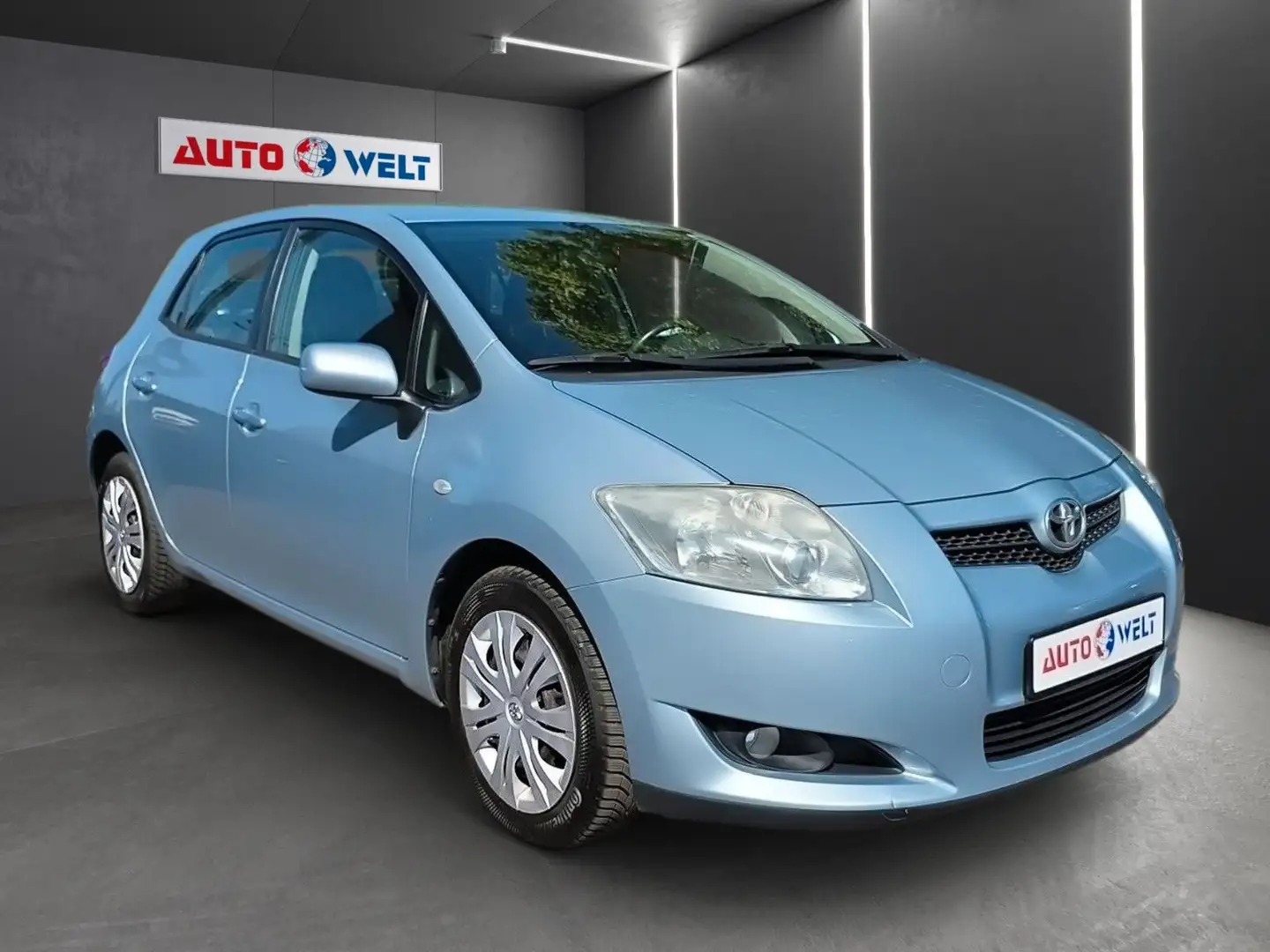 Toyota Auris 1.6 16V Luna 5-Türer mit Klimaanlage Blau - 2