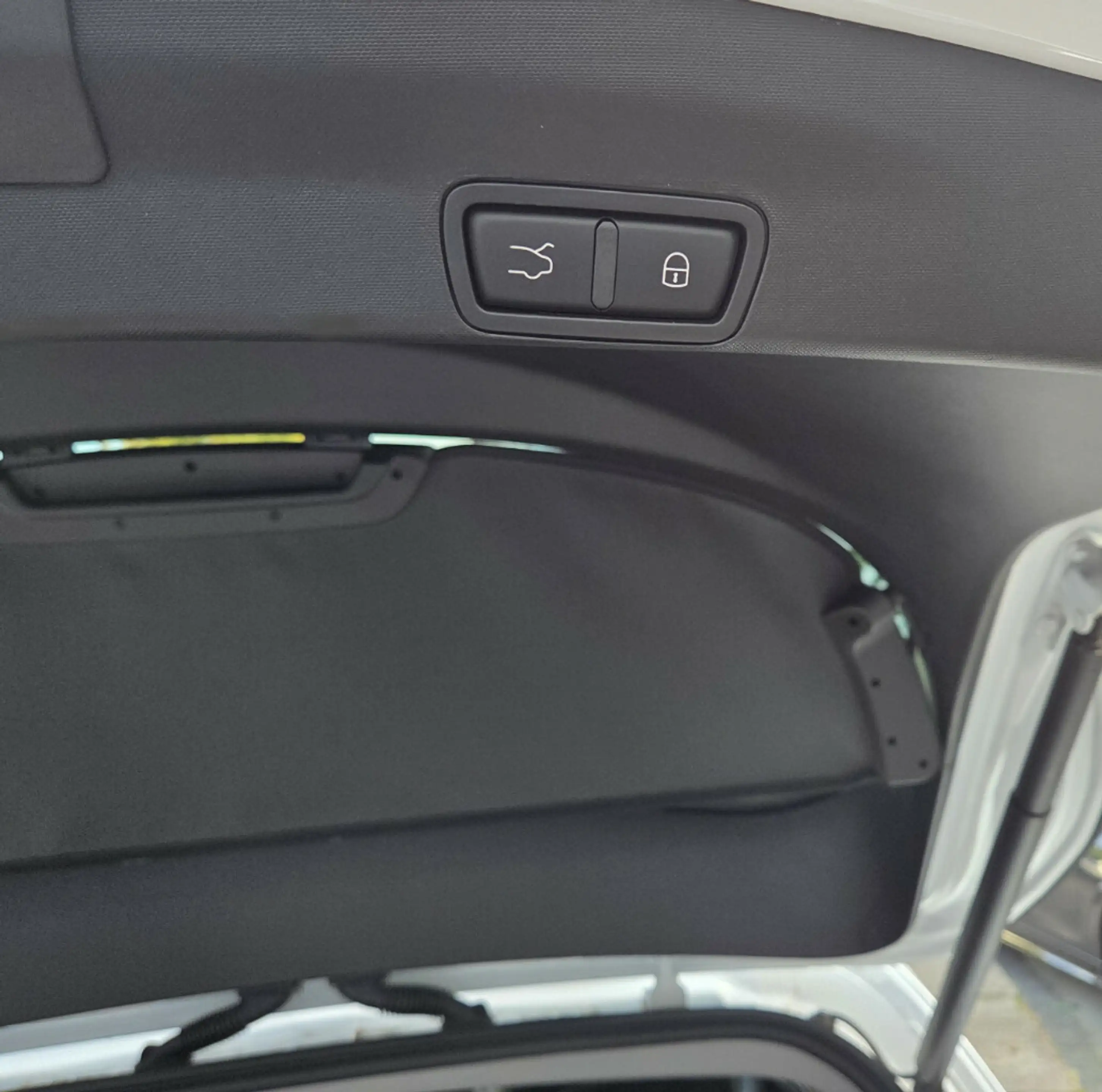 Alfa Romeo Stelvio 2.2Diesel Q4.AWD.Led.Mem.Navi.SHZ.Cam. — photo 13
