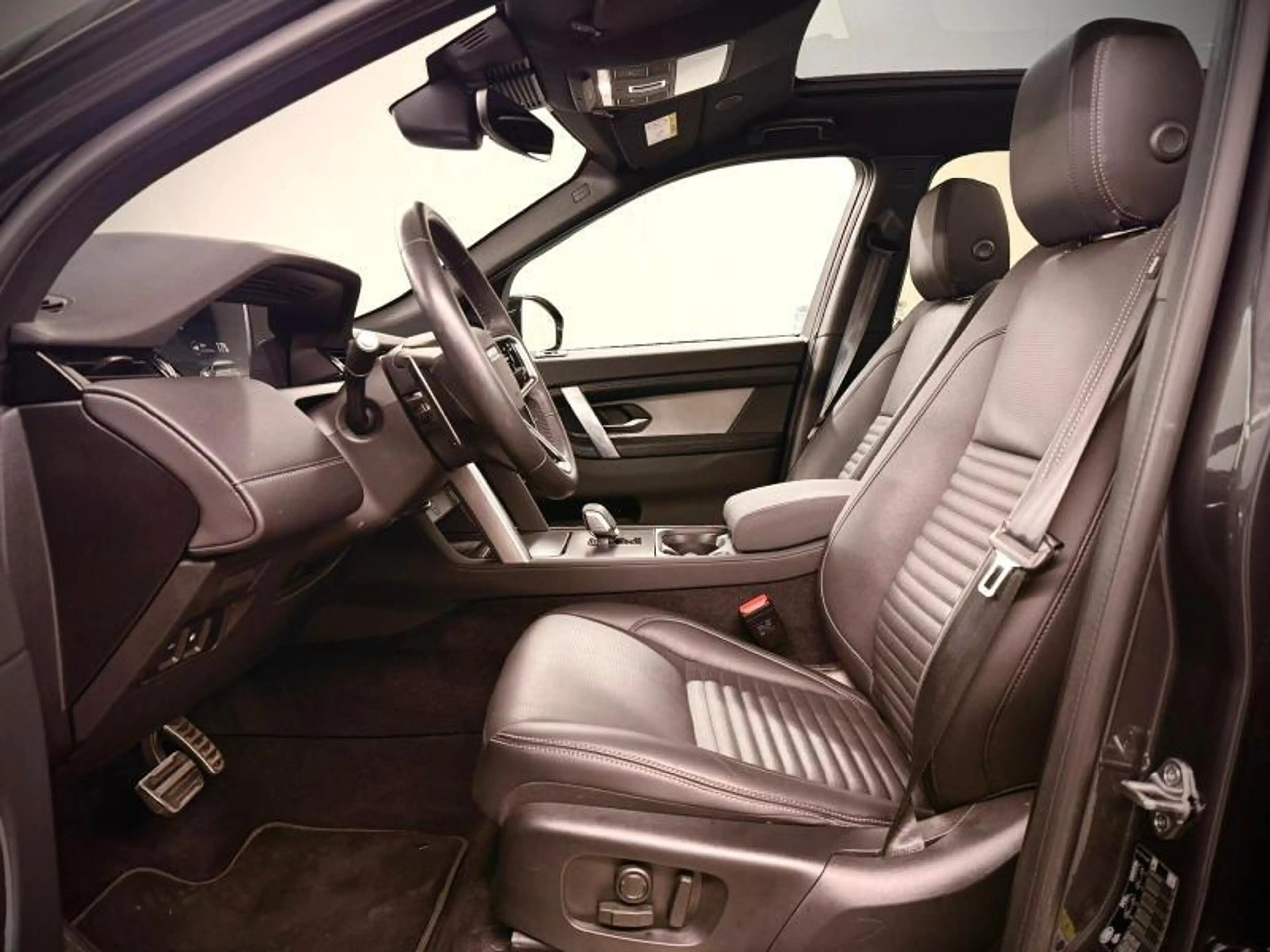 Land Rover Discovery Sport P270e Dynamic SE AWD Auto. 25.5MY - Beschikbaar va — photo 11