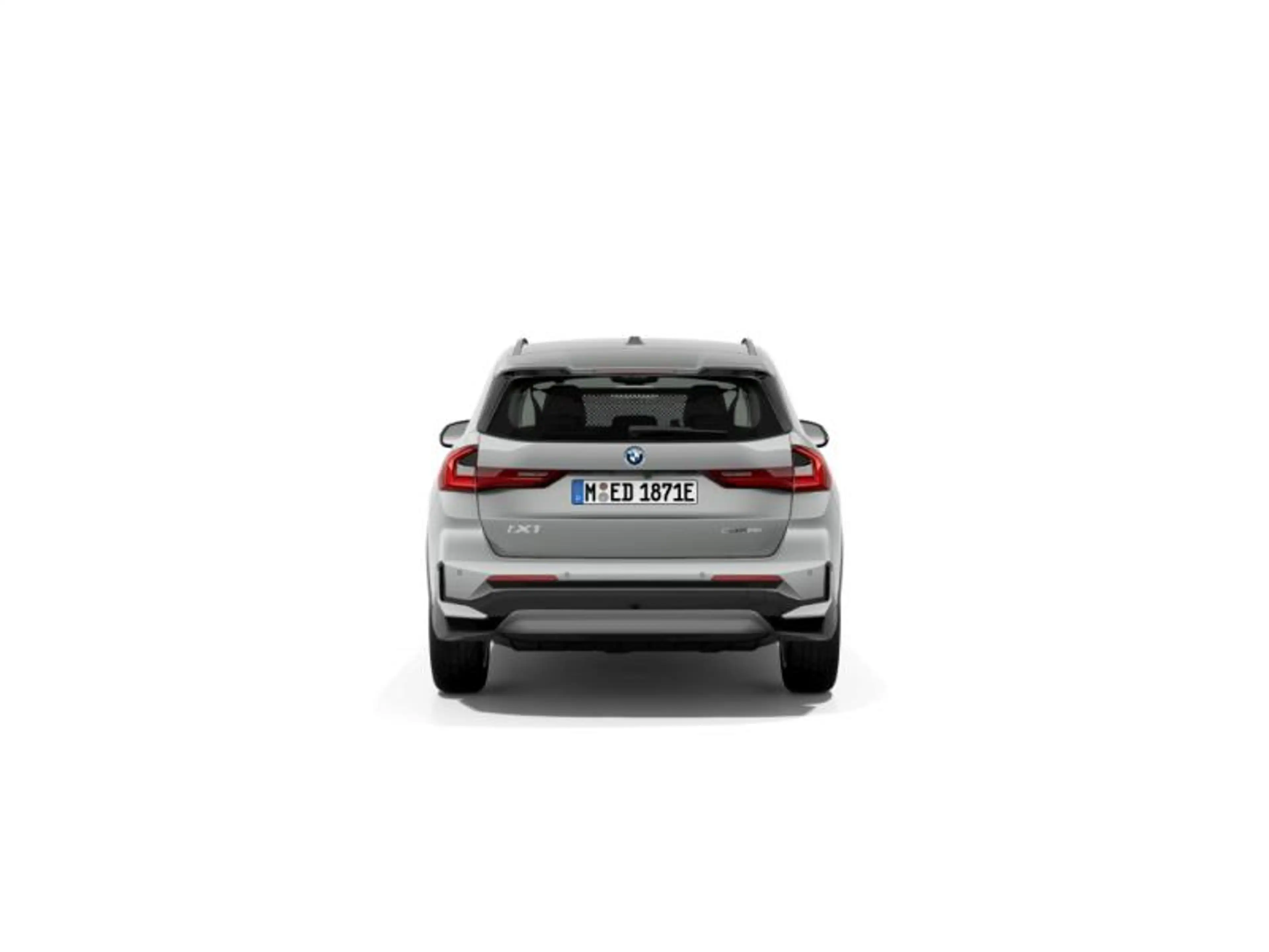 BMW iX1 eDrive20 — photo 4