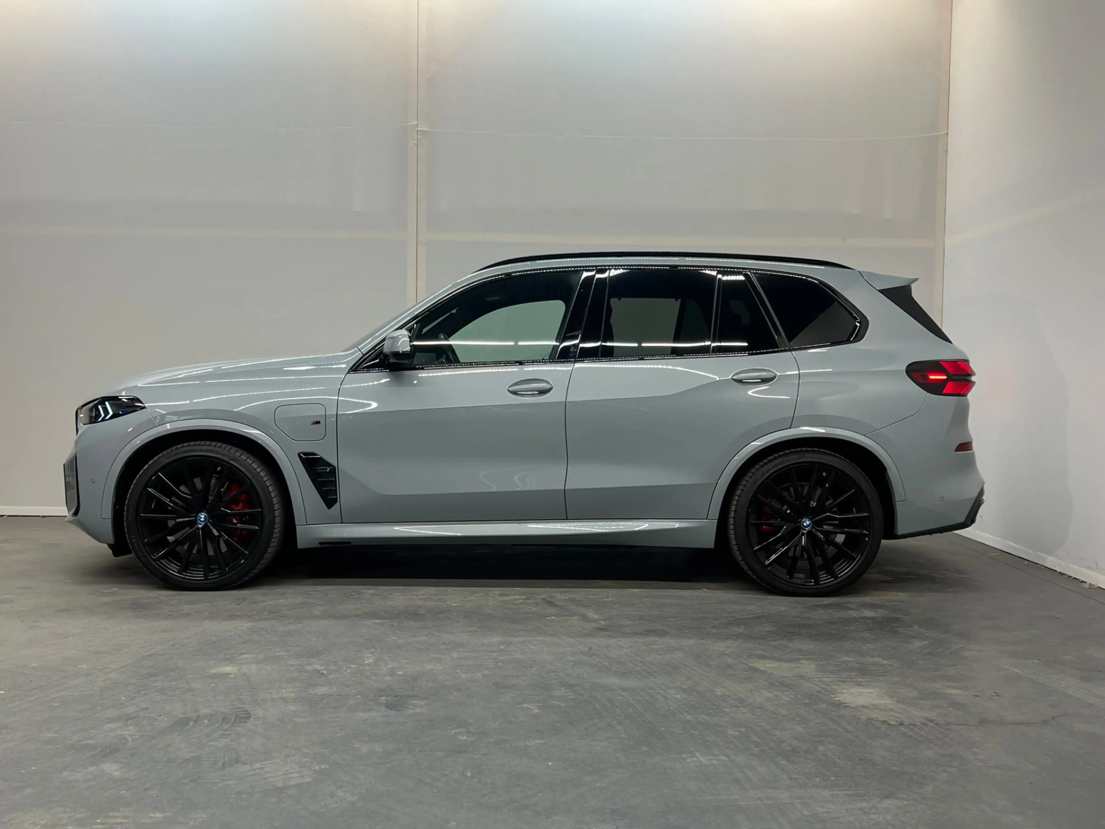 BMW X5 xDrive50e Launch Edition Panoramadak | Trekhaak | — photo 2