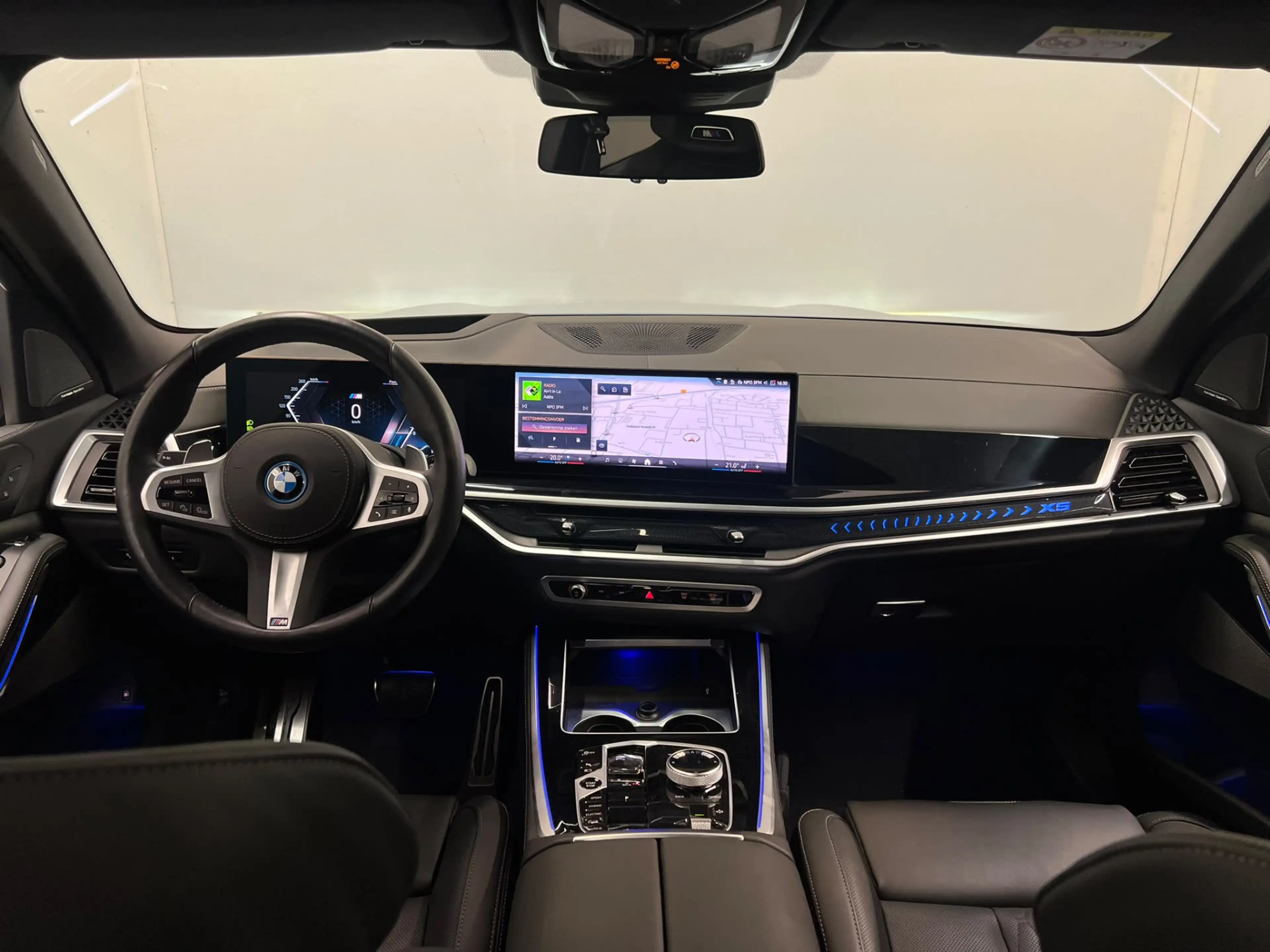 BMW X5 xDrive50e Launch Edition Panoramadak | Trekhaak | — photo 4