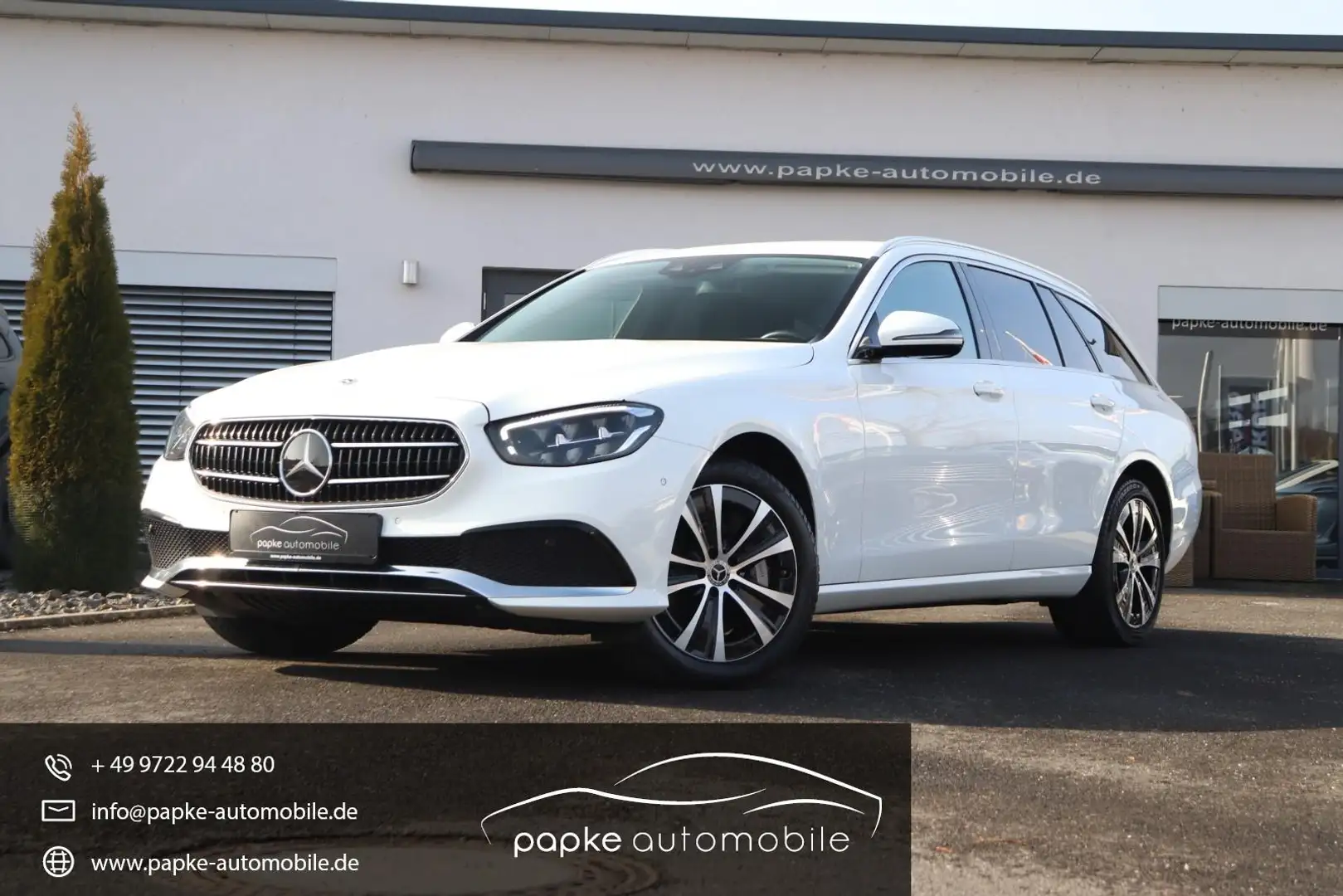 Mercedes-Benz E 300 de 4Matic  +BUSINESS+ASSISTENZ+AHK+HYBRID+ Weiß - 1