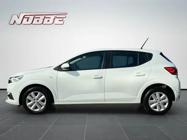 Dacia Sandero view 2