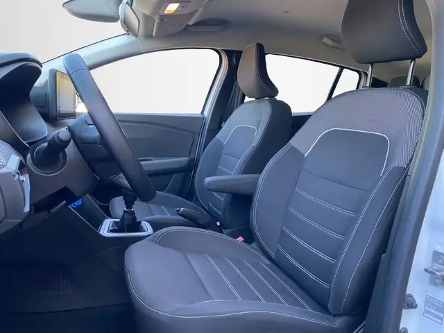 Dacia Sandero view 9
