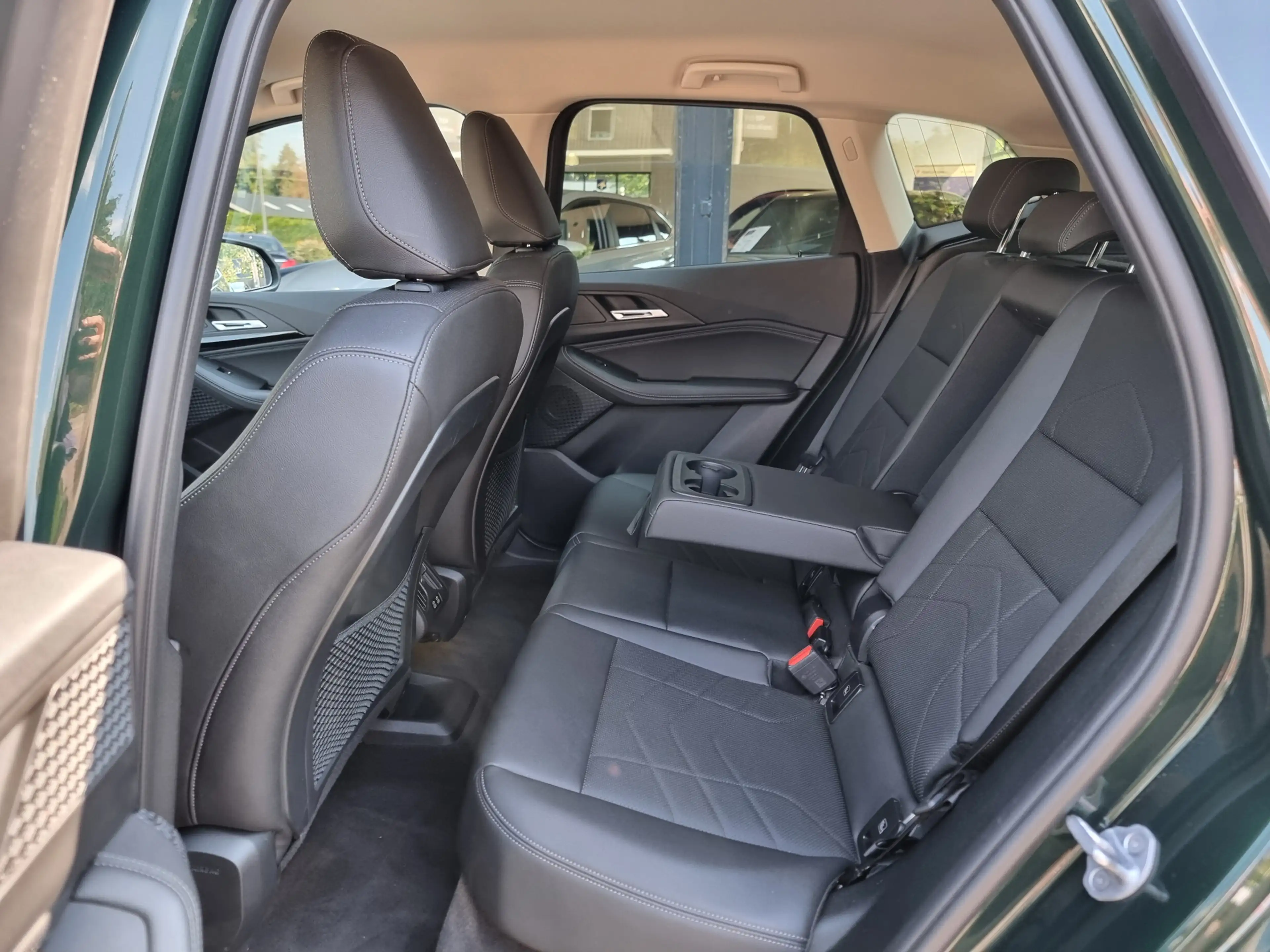 BMW 225 2-serie Active Tourer 225e xDrive 4WD | Plugin | D — photo 12