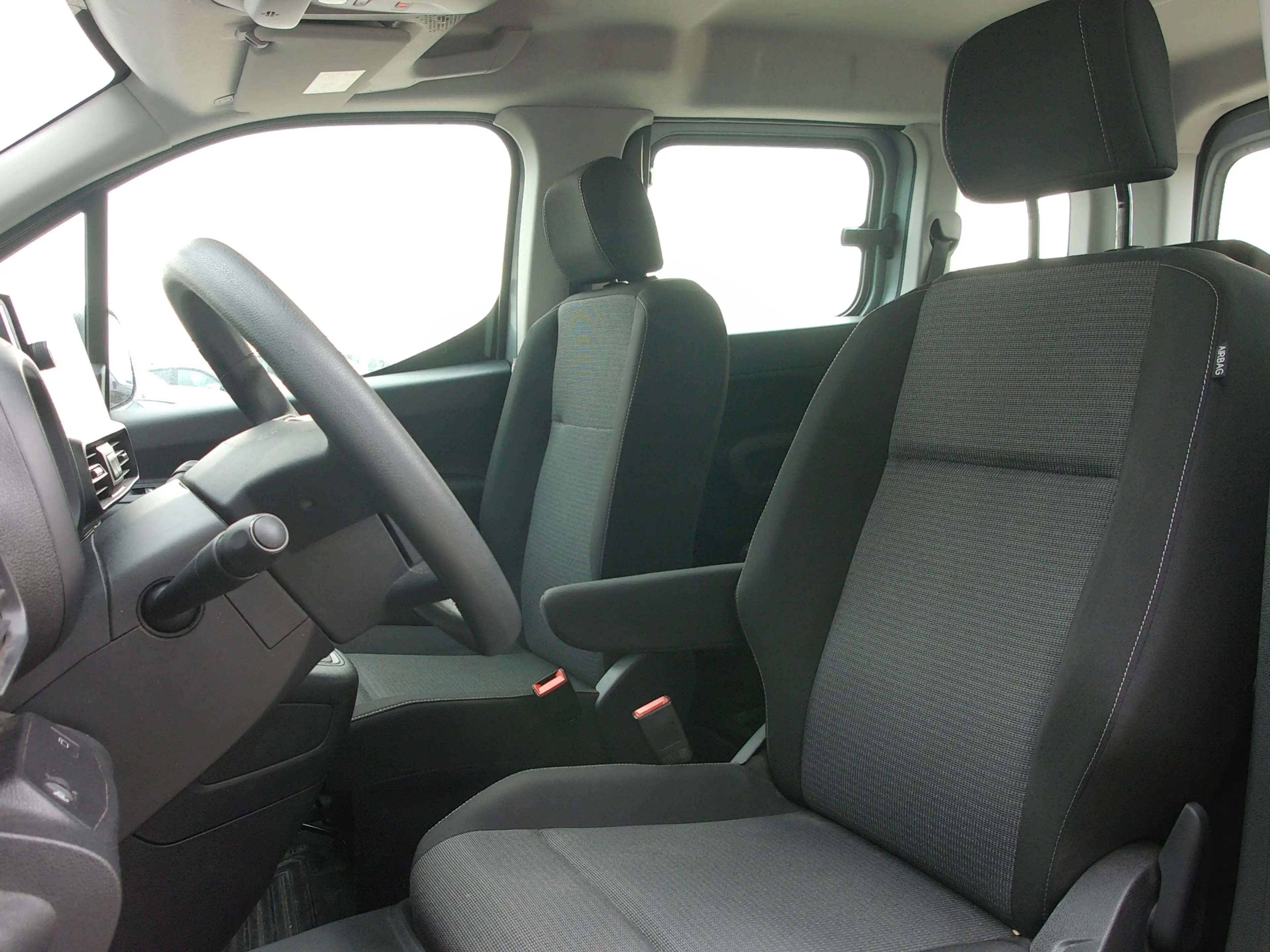 Toyota Proace City Verso 1.2 Turbo Professional, Trekhaak / Dubbele s — photo 5