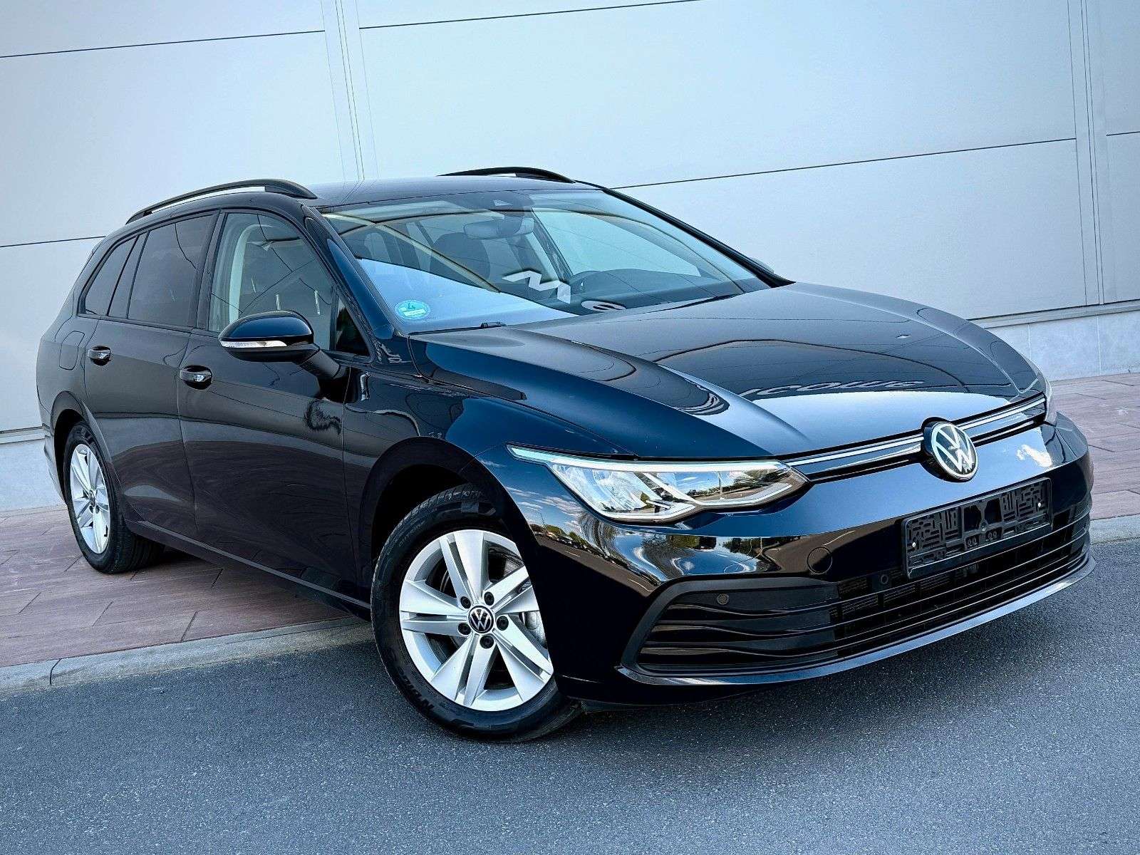Second hand Volkswagen Golf 1.0