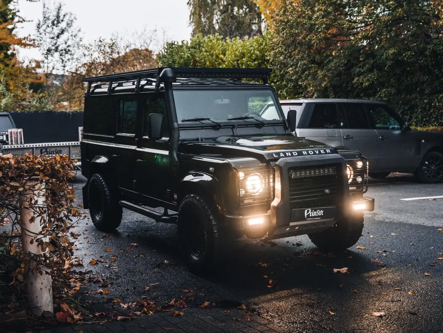 Land Rover Defender Defender 110 SE // FULL SPEC // EX VAT REFUND Noir - 1