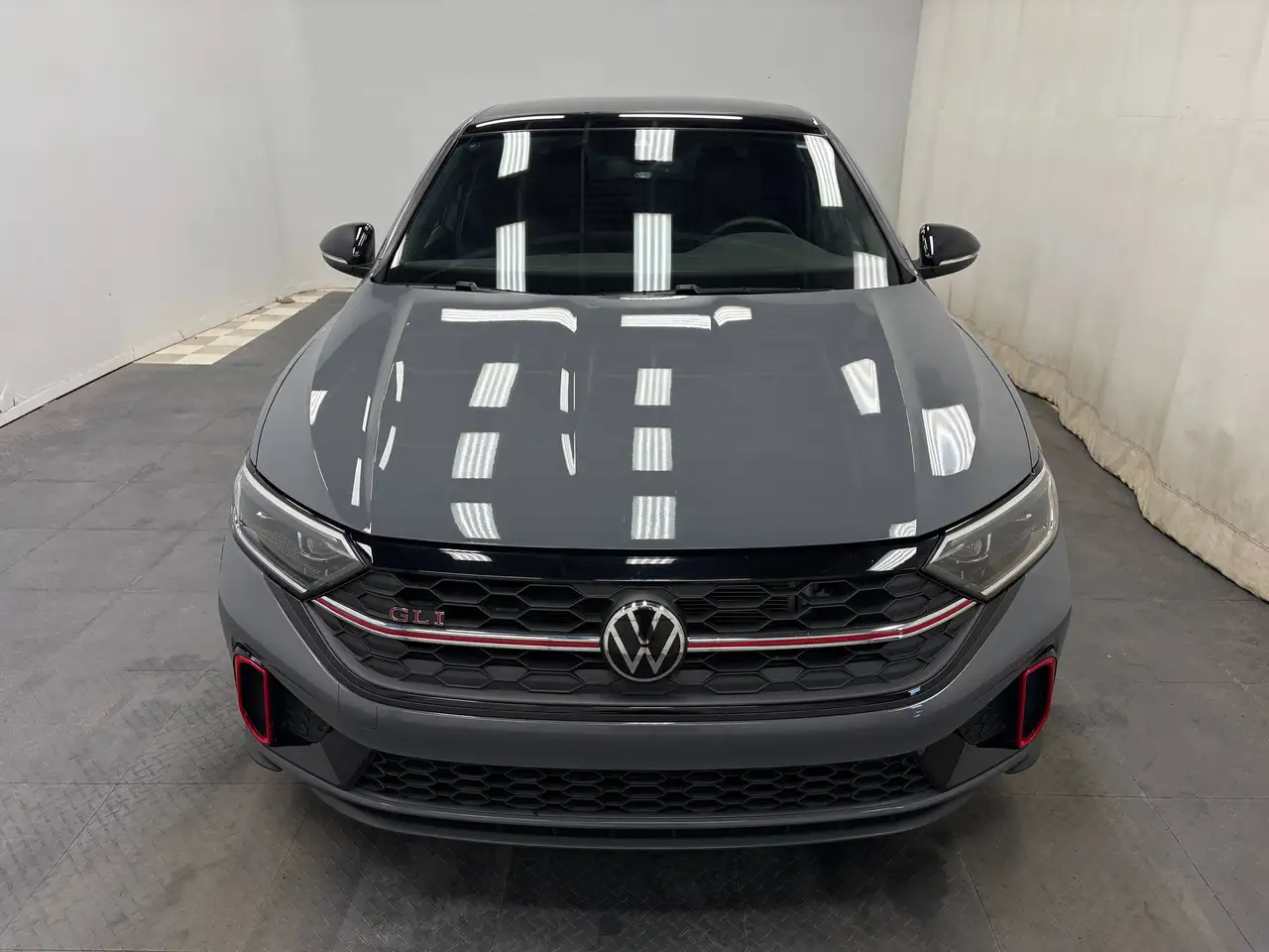 Volkswagen Jetta снимка Volkswagen Jetta
