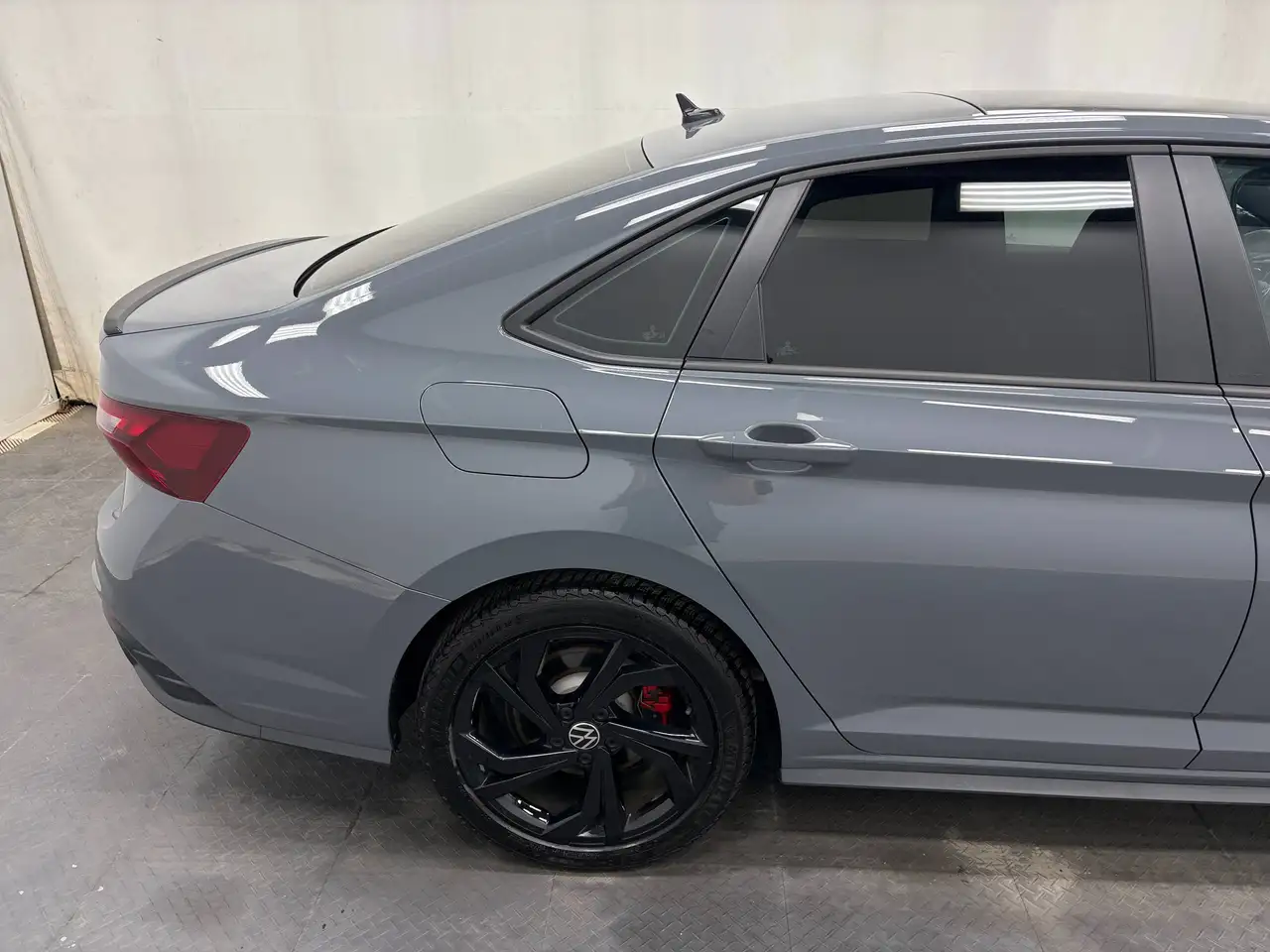 Volkswagen Jetta снимка Volkswagen Jetta
