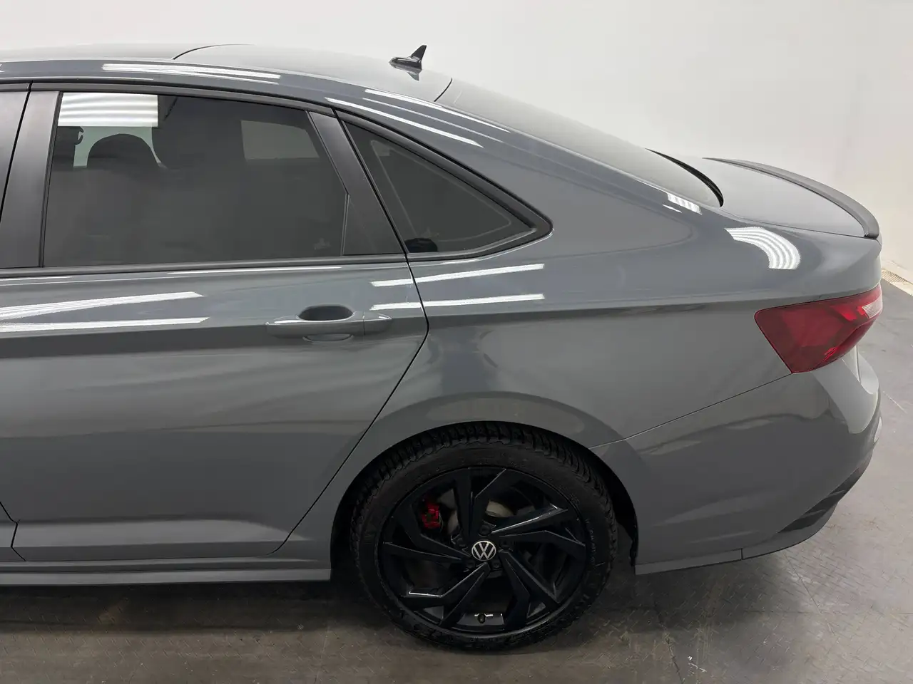 Volkswagen Jetta снимка Volkswagen Jetta