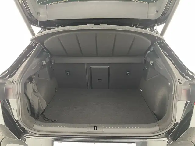 Cupra Formentor view 7