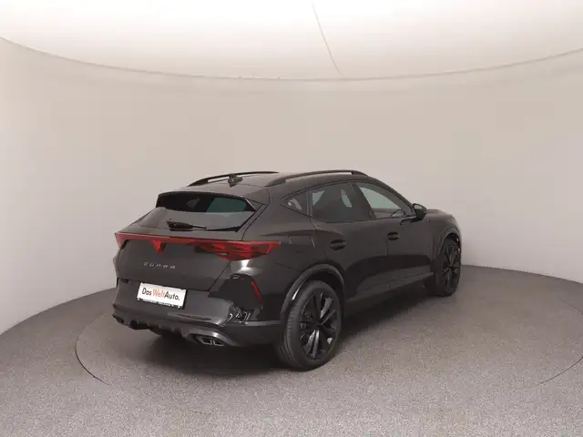 Cupra Formentor view 4
